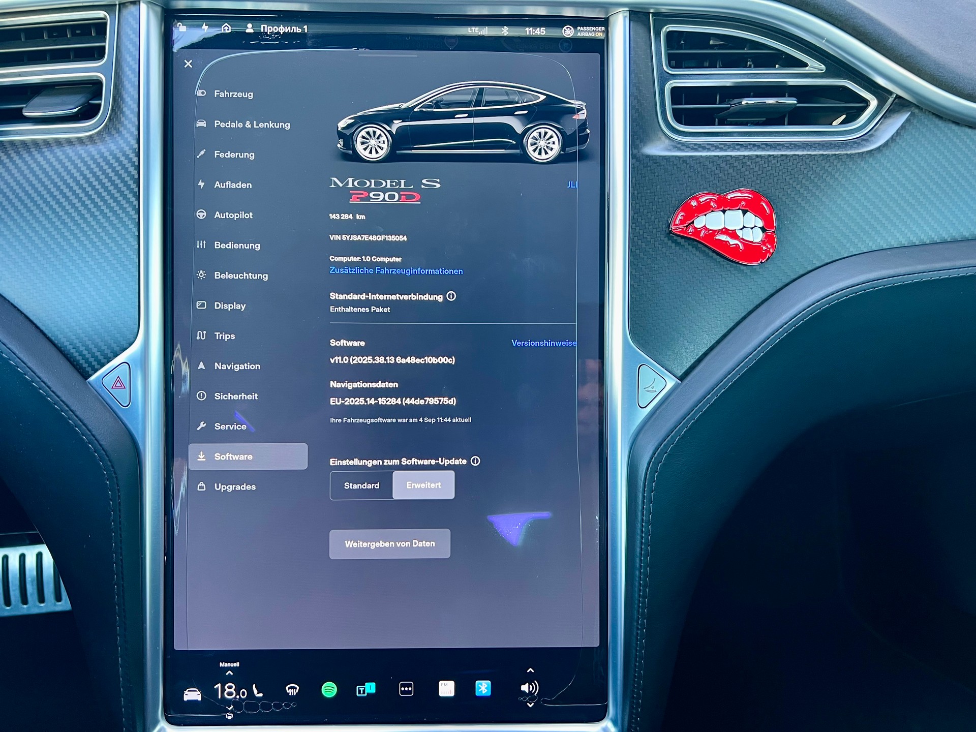 TESLA Model S 90 D Performance-image-12