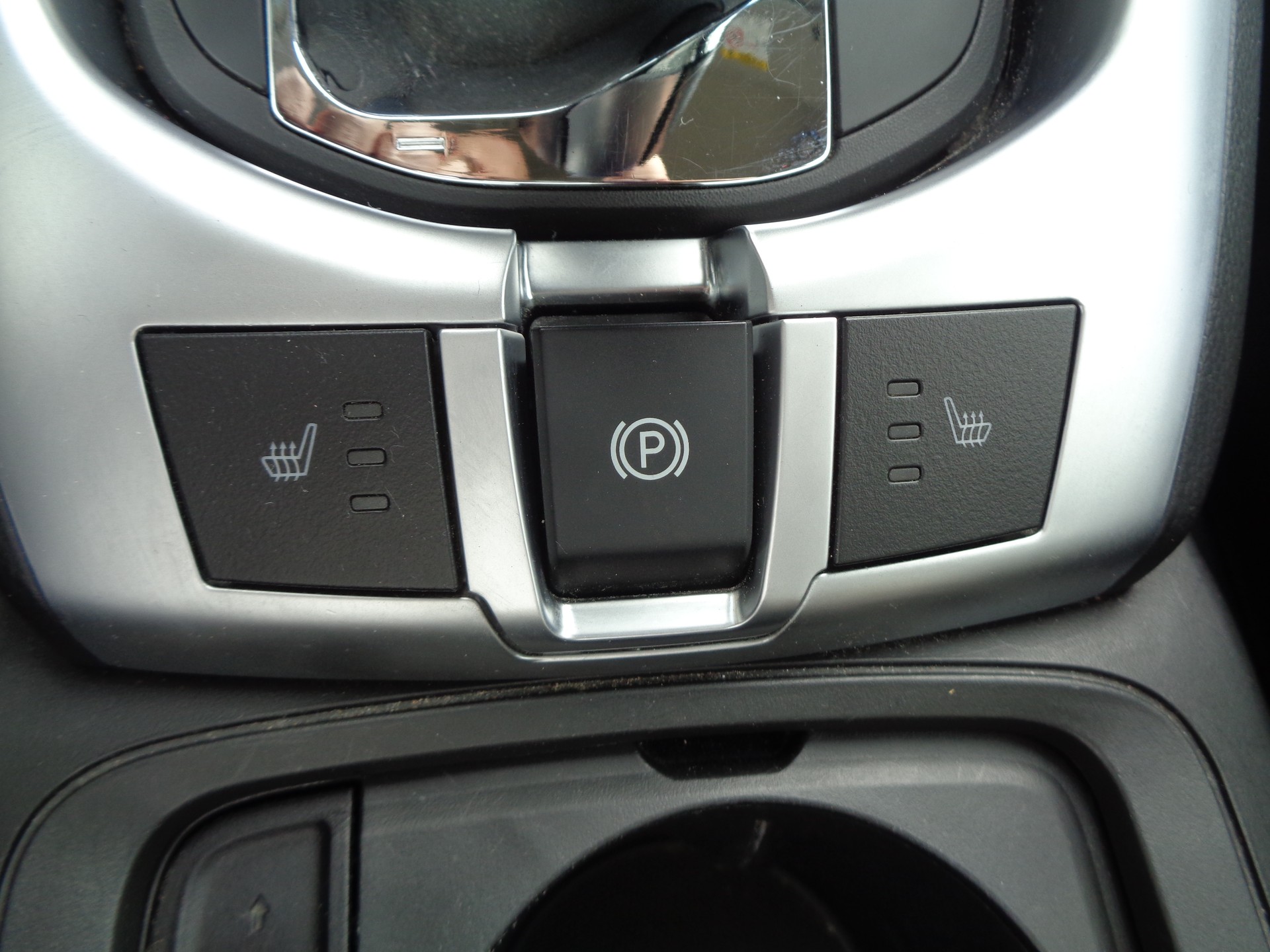 OPEL Antara 2.2 CDTi Cosmo 4WD Automatic-image-13
