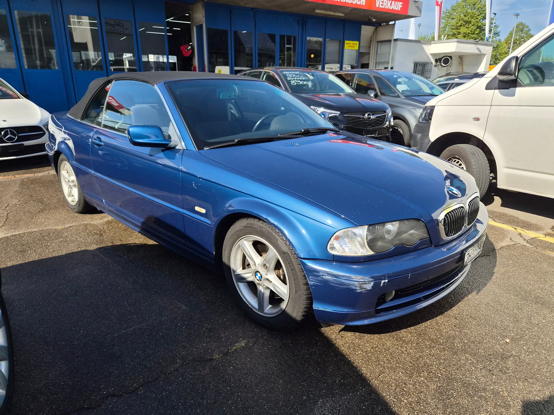BMW 325Ci Cabriolet-image-0