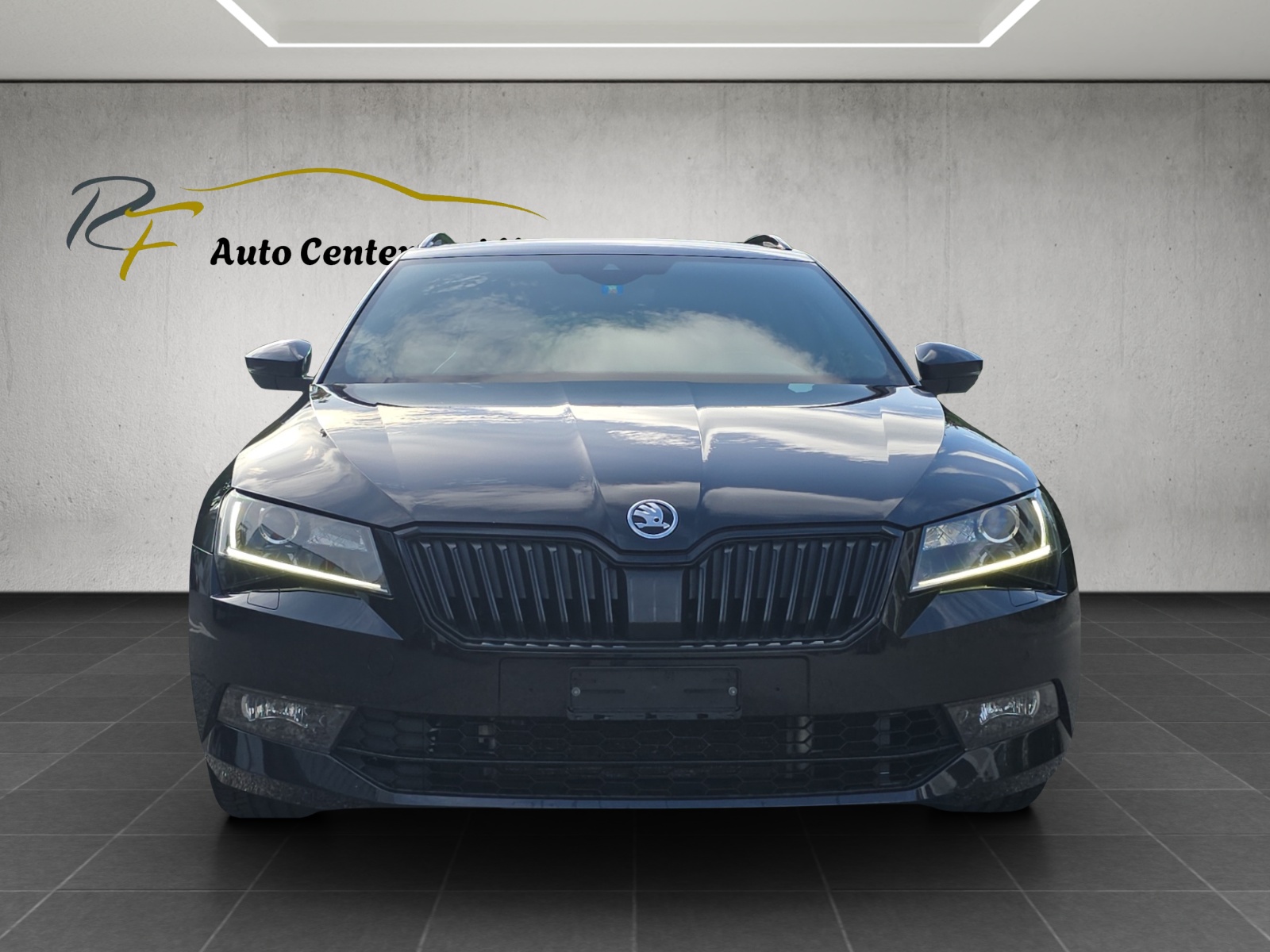 SKODA Superb Combi 2.0 TSI Sport Line DSG 4x4-image-1