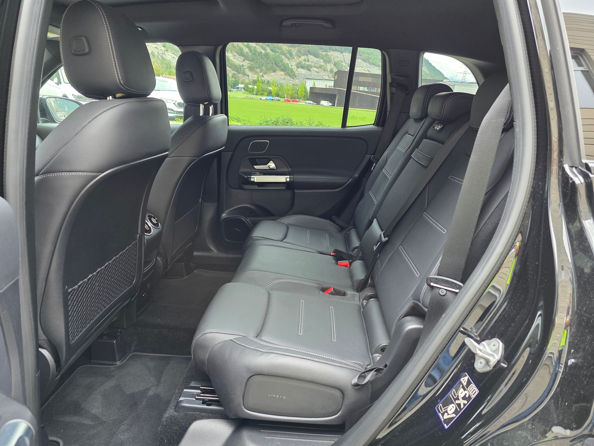 MERCEDES-BENZ GLB 35 AMG 4Matic 8G-Tronic BLACK LINE-image-19