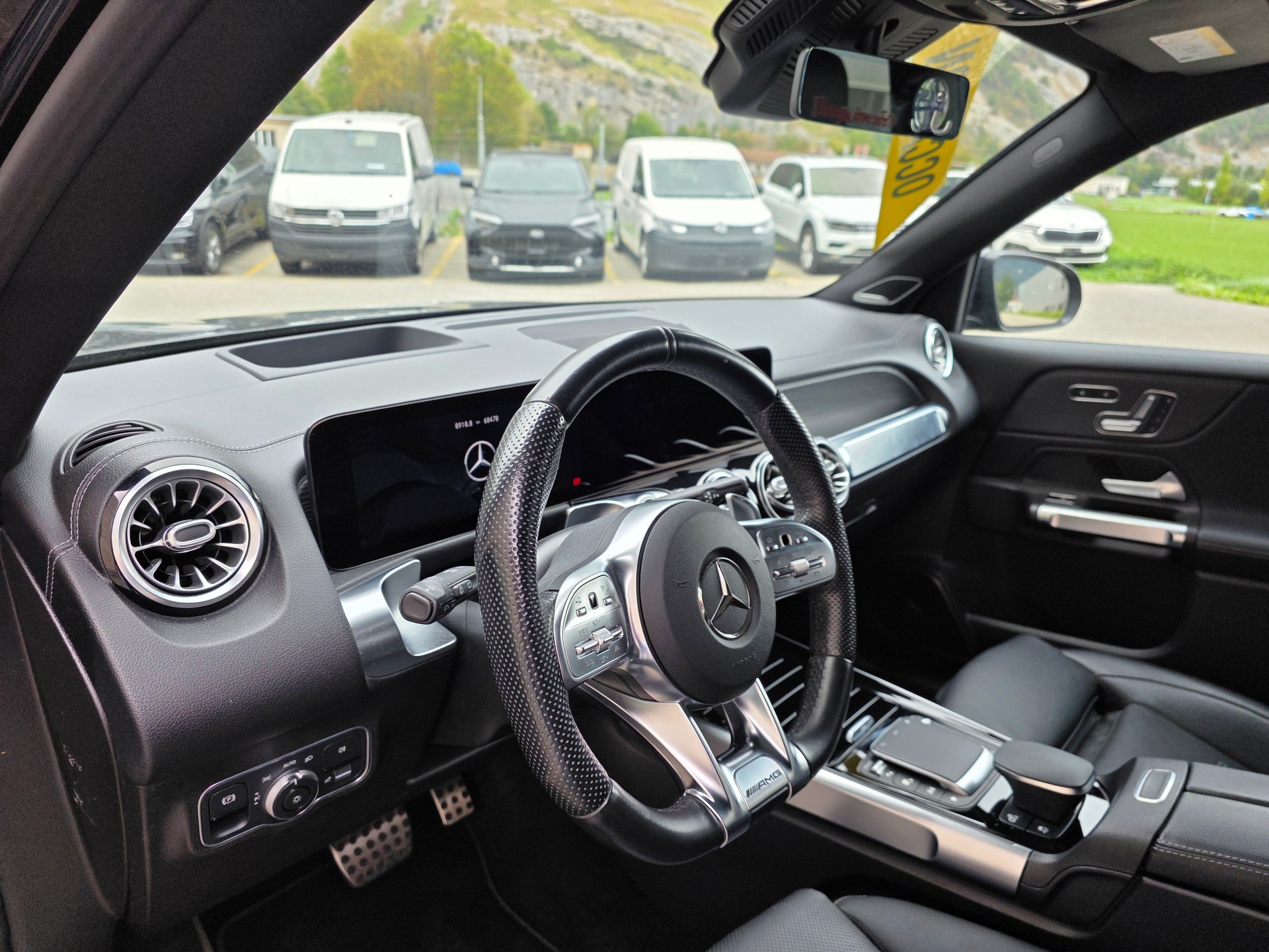 MERCEDES-BENZ GLB 35 AMG 4Matic 8G-Tronic BLACK LINE-image-17