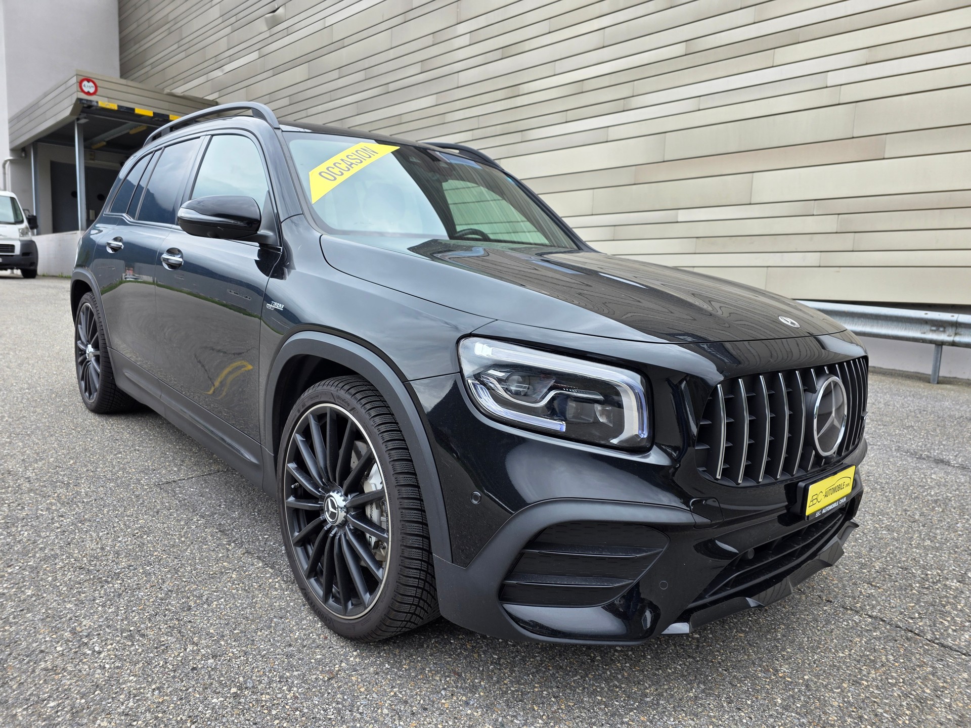 MERCEDES-BENZ GLB 35 AMG 4Matic 8G-Tronic BLACK LINE