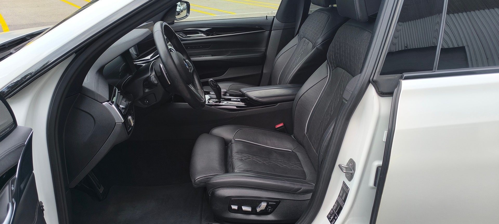 BMW 630d GT xDrive M-Sportpaket Steptronic-image-9