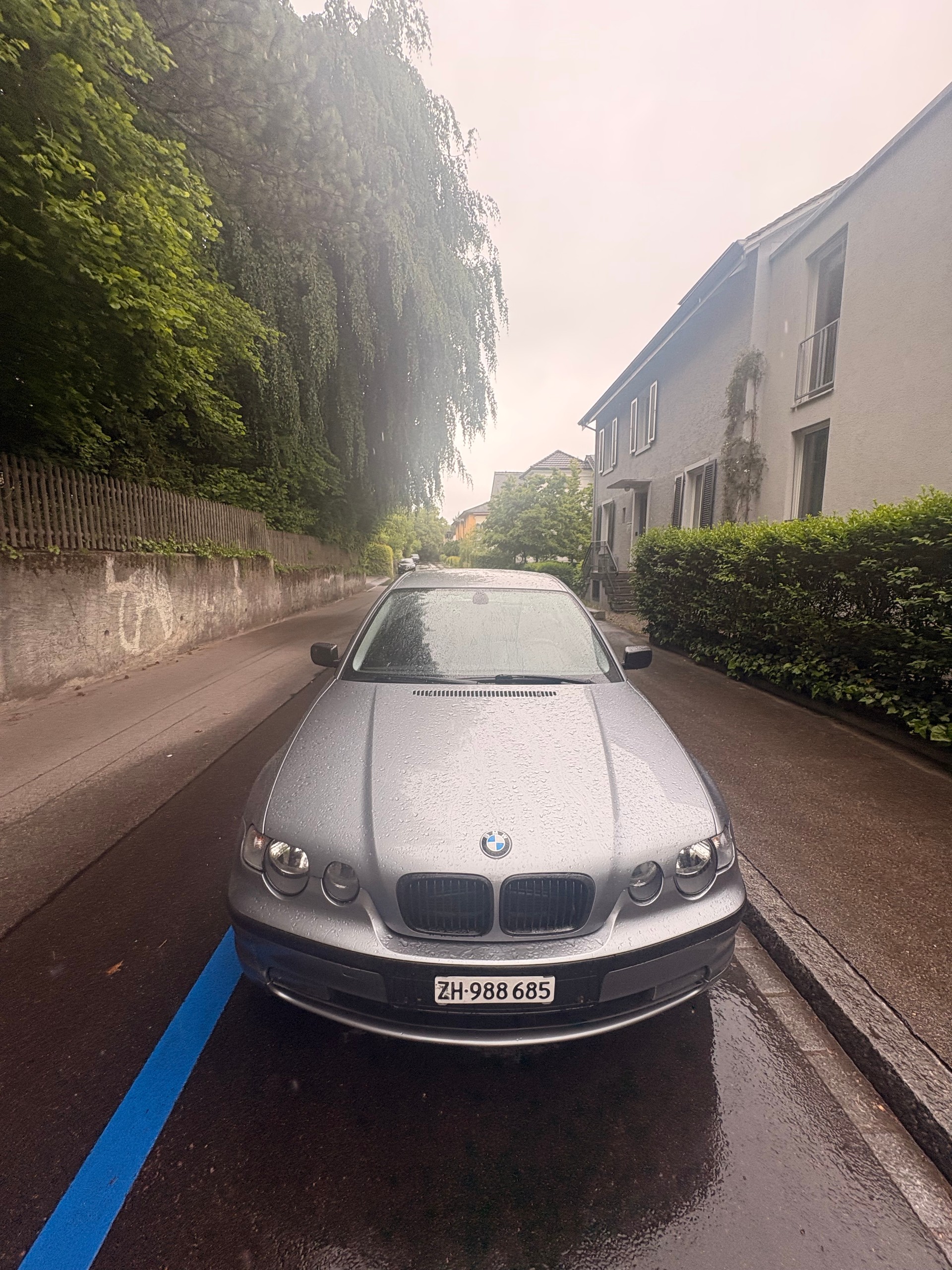 BMW 316ti-image-0