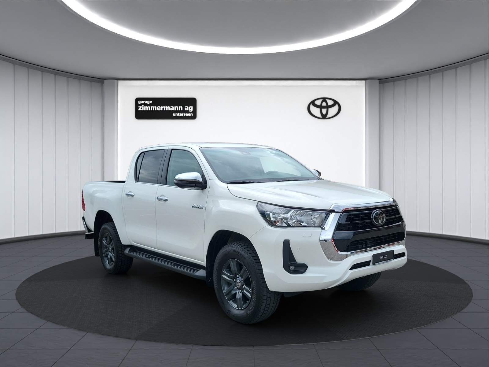 TOYOTA Hilux Double Cab.-Pick-up 2.8 D-4D Style MHEV 204 Style-image-2
