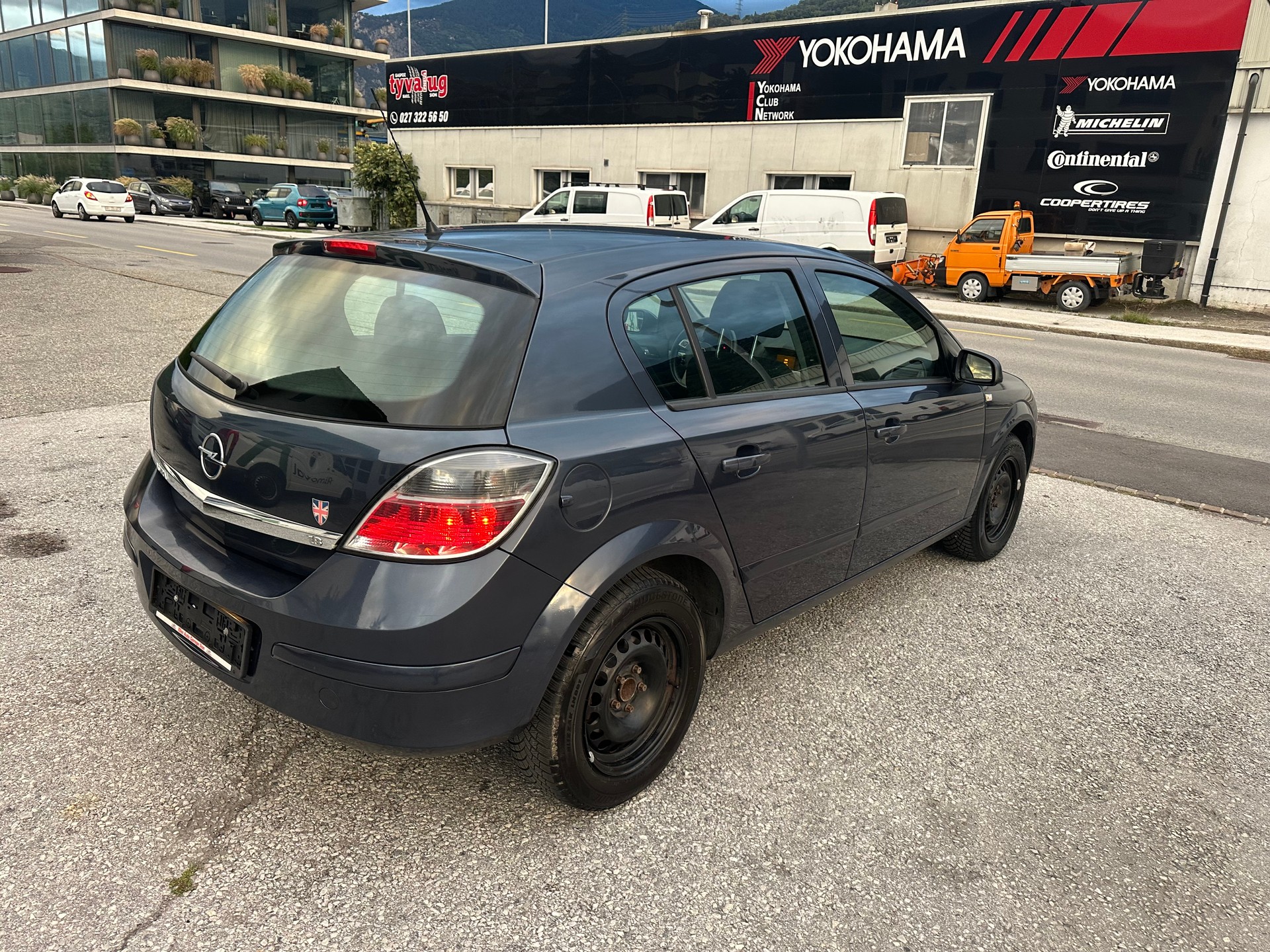 OPEL Astra 1.8i 16V Enjoy-image-3