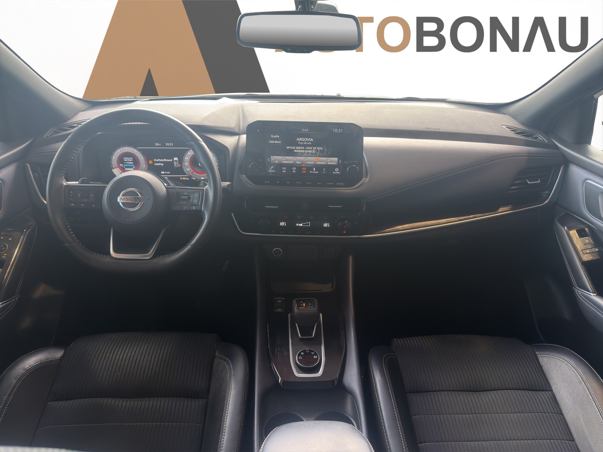 NISSAN Qashqai 1.3 DIG-T Tekna 4x4-image-11