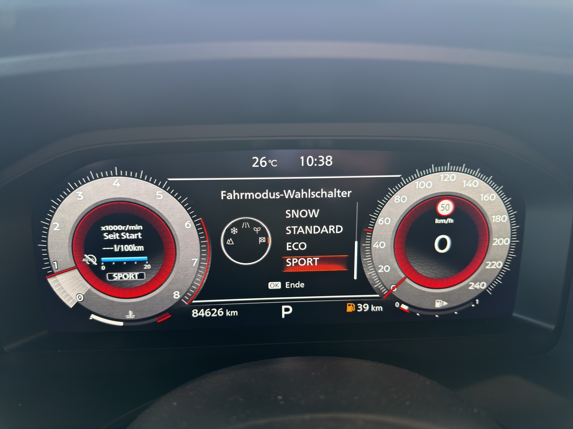 NISSAN Qashqai 1.3 DIG-T Tekna 4x4-image-46