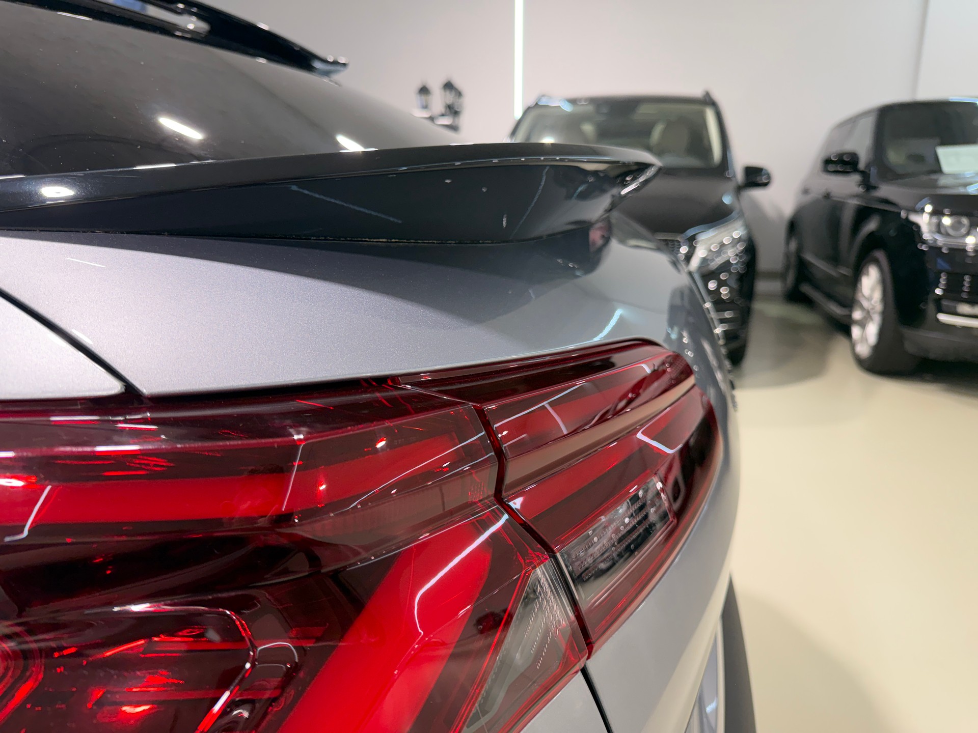 CITROEN C5 X 1.6i PureTech Shine EAT8-image-12
