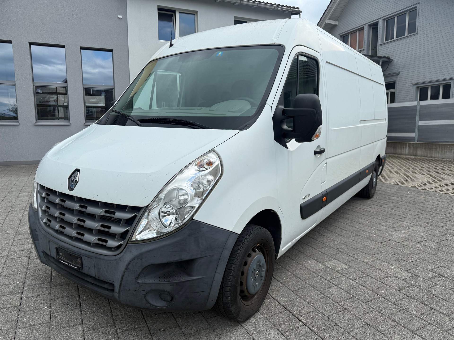 RENAULT T35-image-0