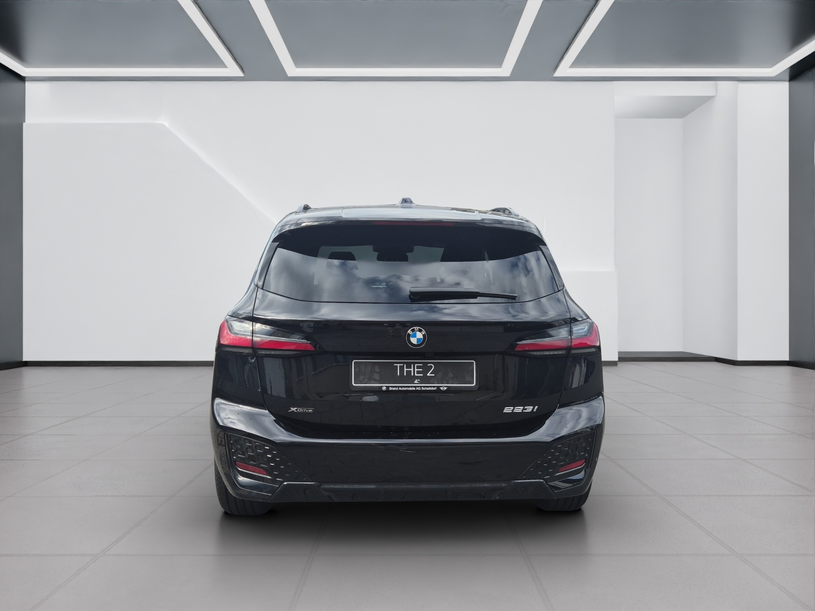 BMW 223i xDrive Active Tourer-image-3