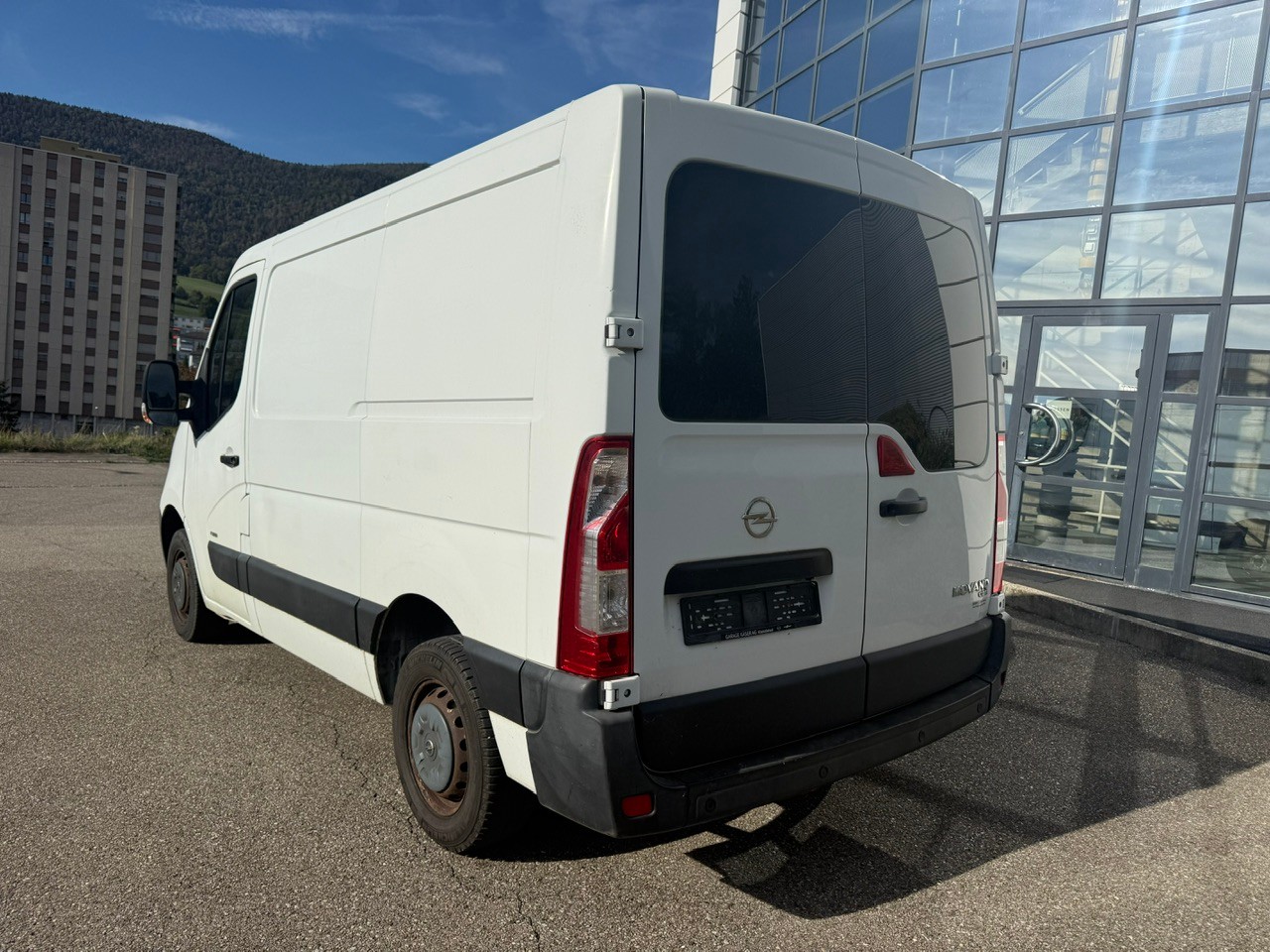 OPEL Movano 2.3 DT 3.3t L1H2 Easytronic-image-4