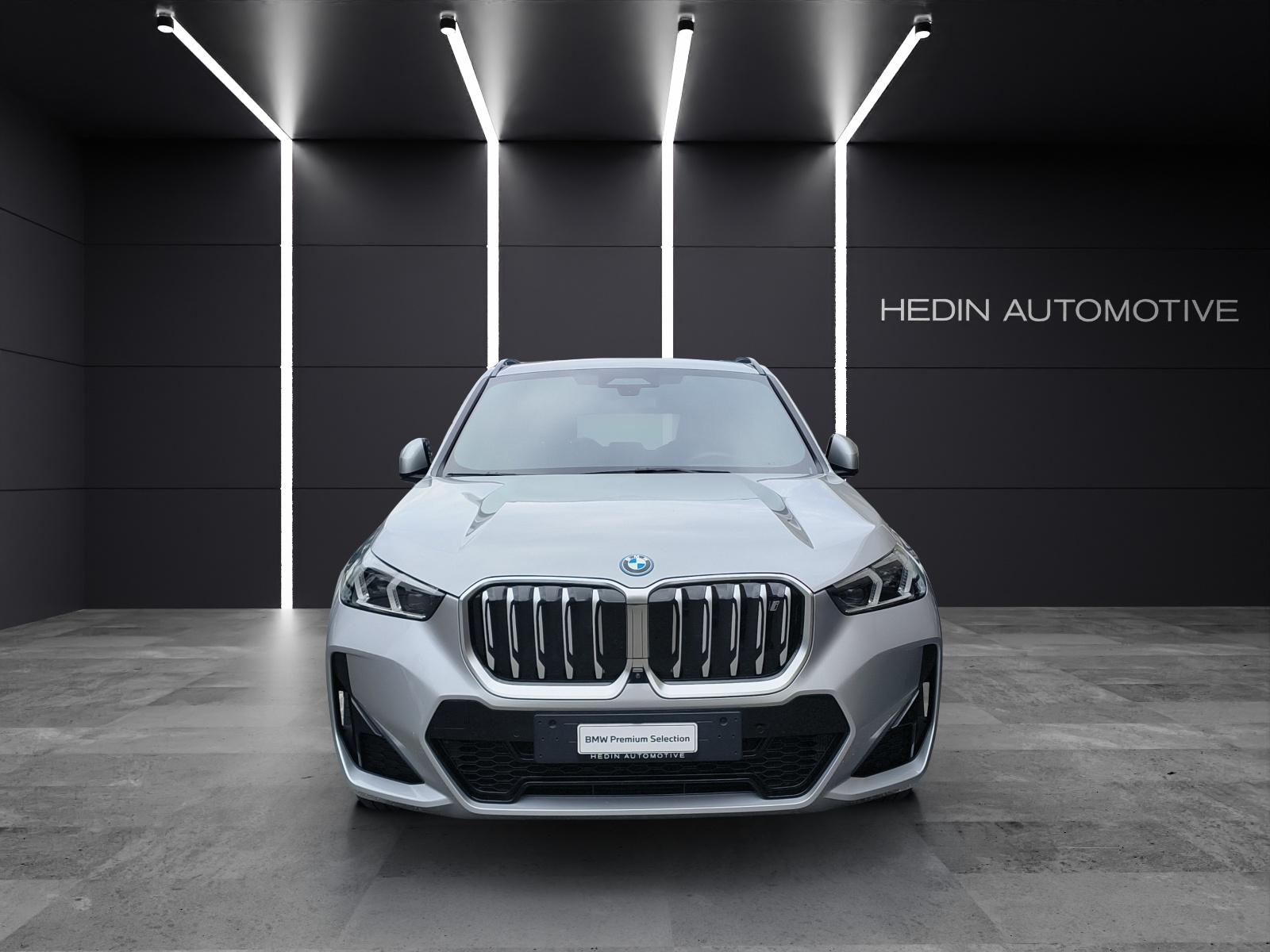 BMW iX1 U11 30 xDrive-image-7