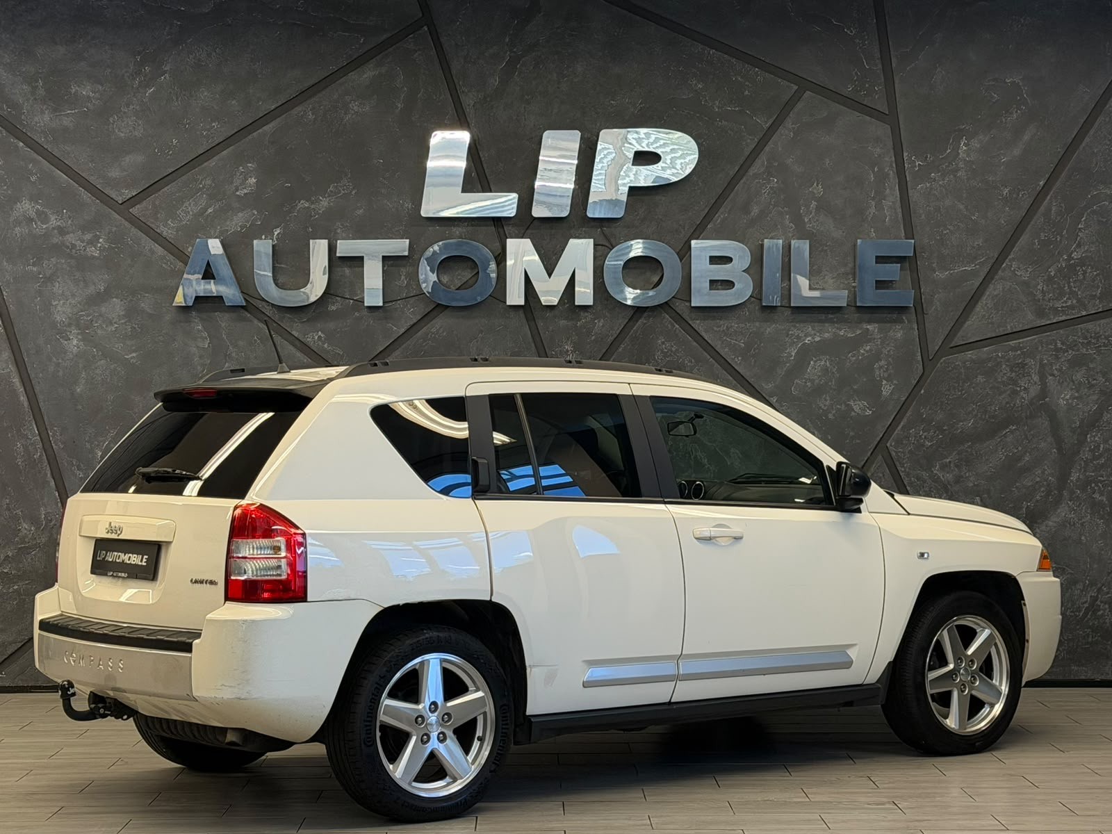 JEEP Compass 2.4 Limited CVT-image-2