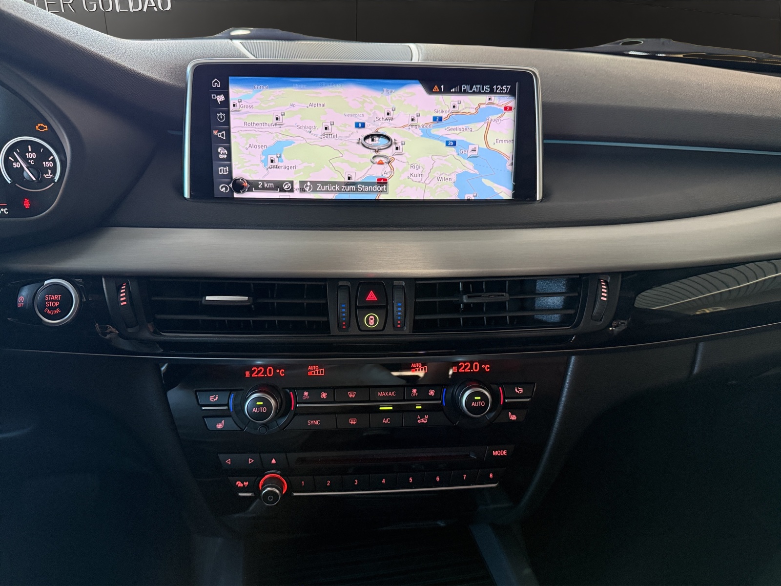 BMW X5 xDrive 30d Steptronic-image-13