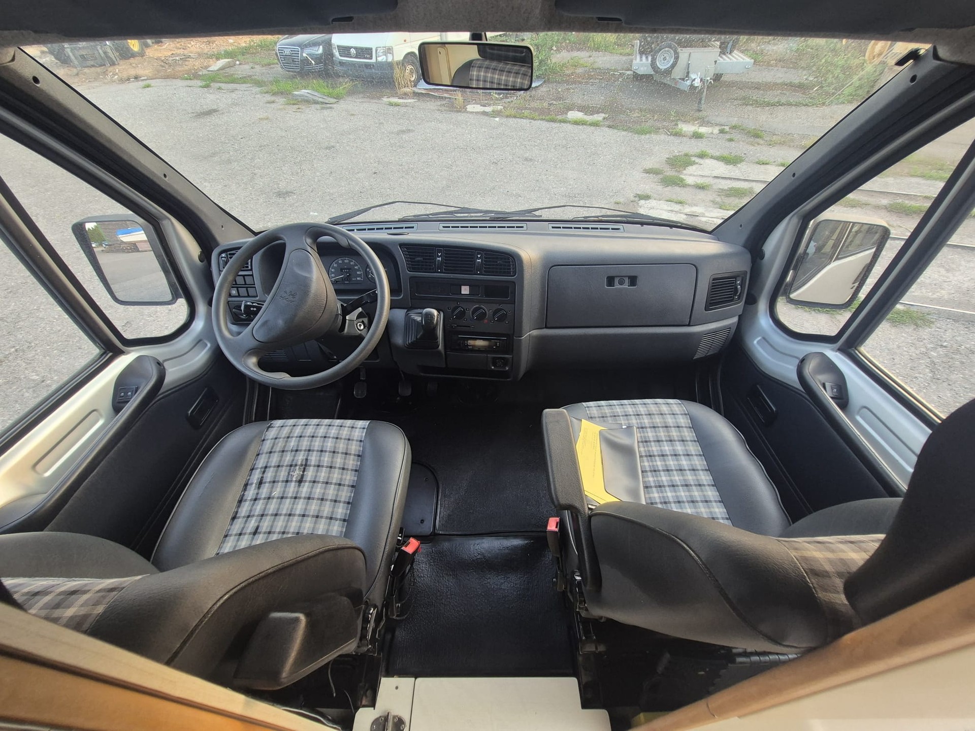 PEUGEOT Boxer Kaiser Camper Voll Ausstattung MFK Top Zustand-image-11