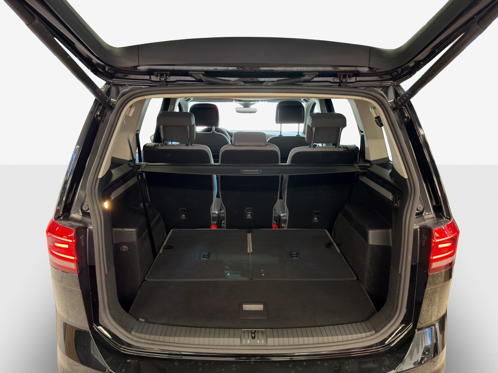 VW Touran 1.5 TSI EVO Comfortline DSG-image-12