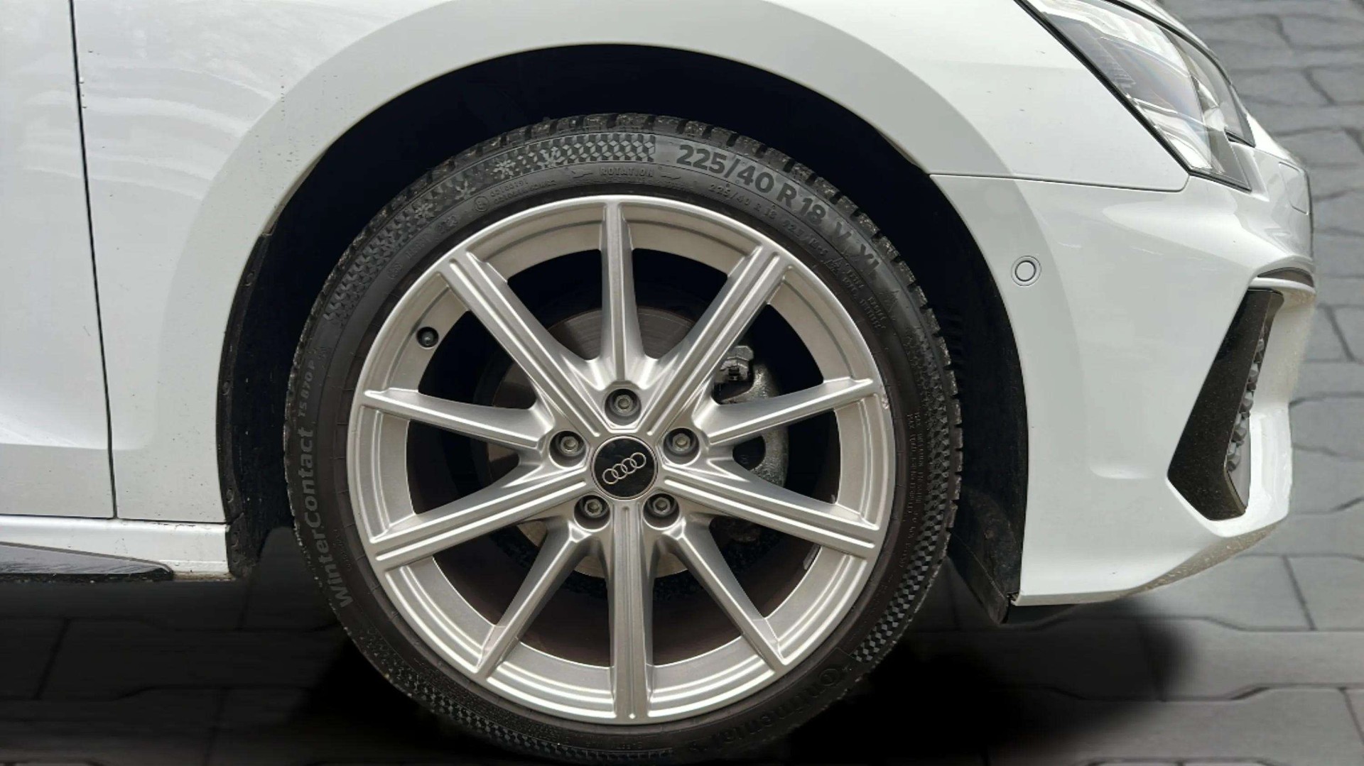 AUDI A3 Sportback 35 TFSI S line S-tronic-image-26