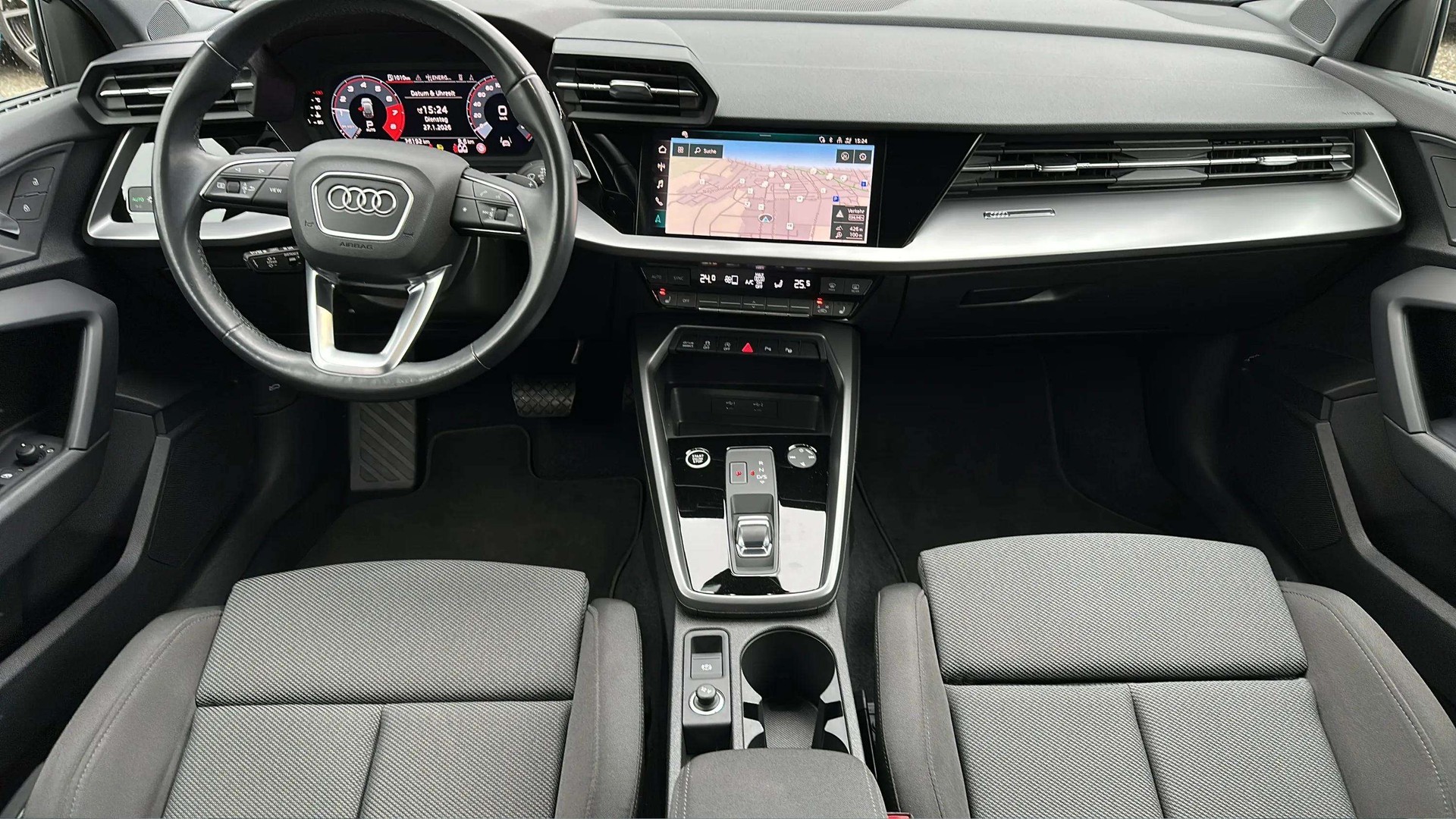 AUDI A3 Sportback 35 TFSI S line S-tronic-image-9