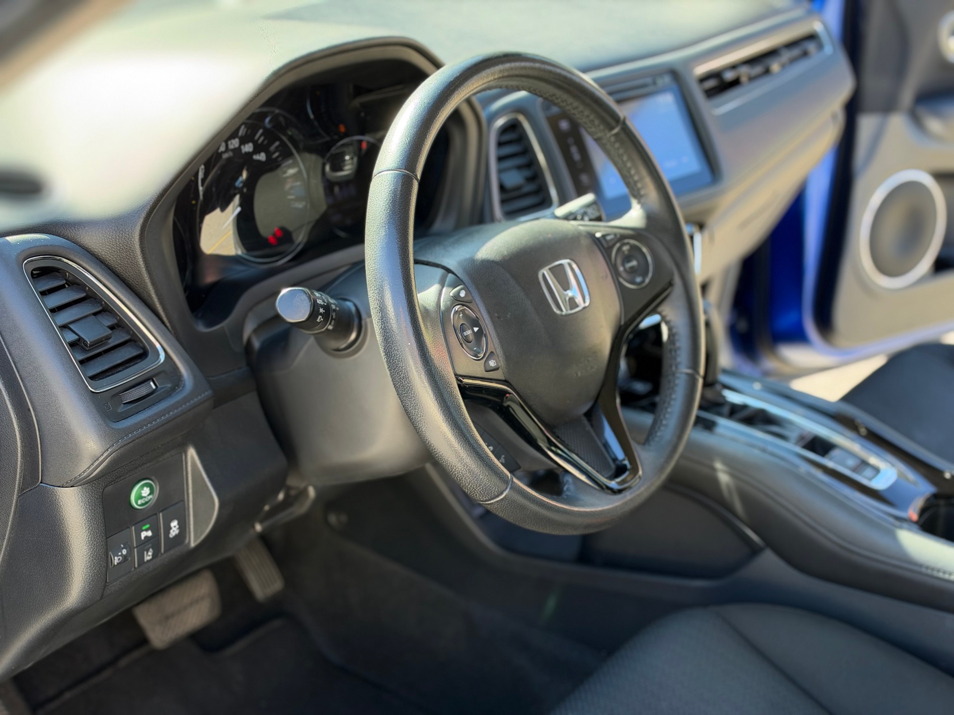 HONDA HR-V 1.5i-VTEC Elegance CVT-image-14
