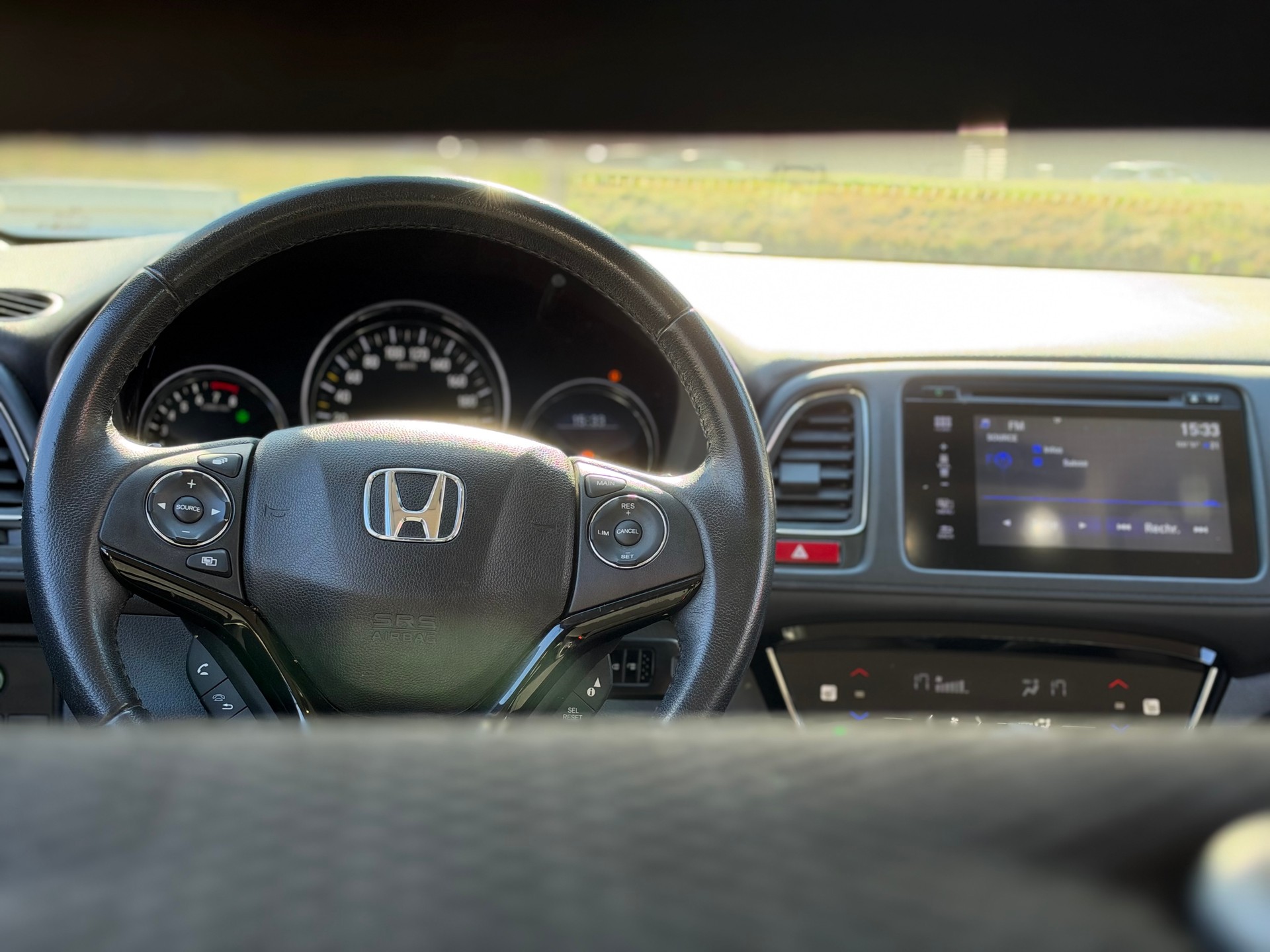 HONDA HR-V 1.5i-VTEC Elegance CVT-image-10