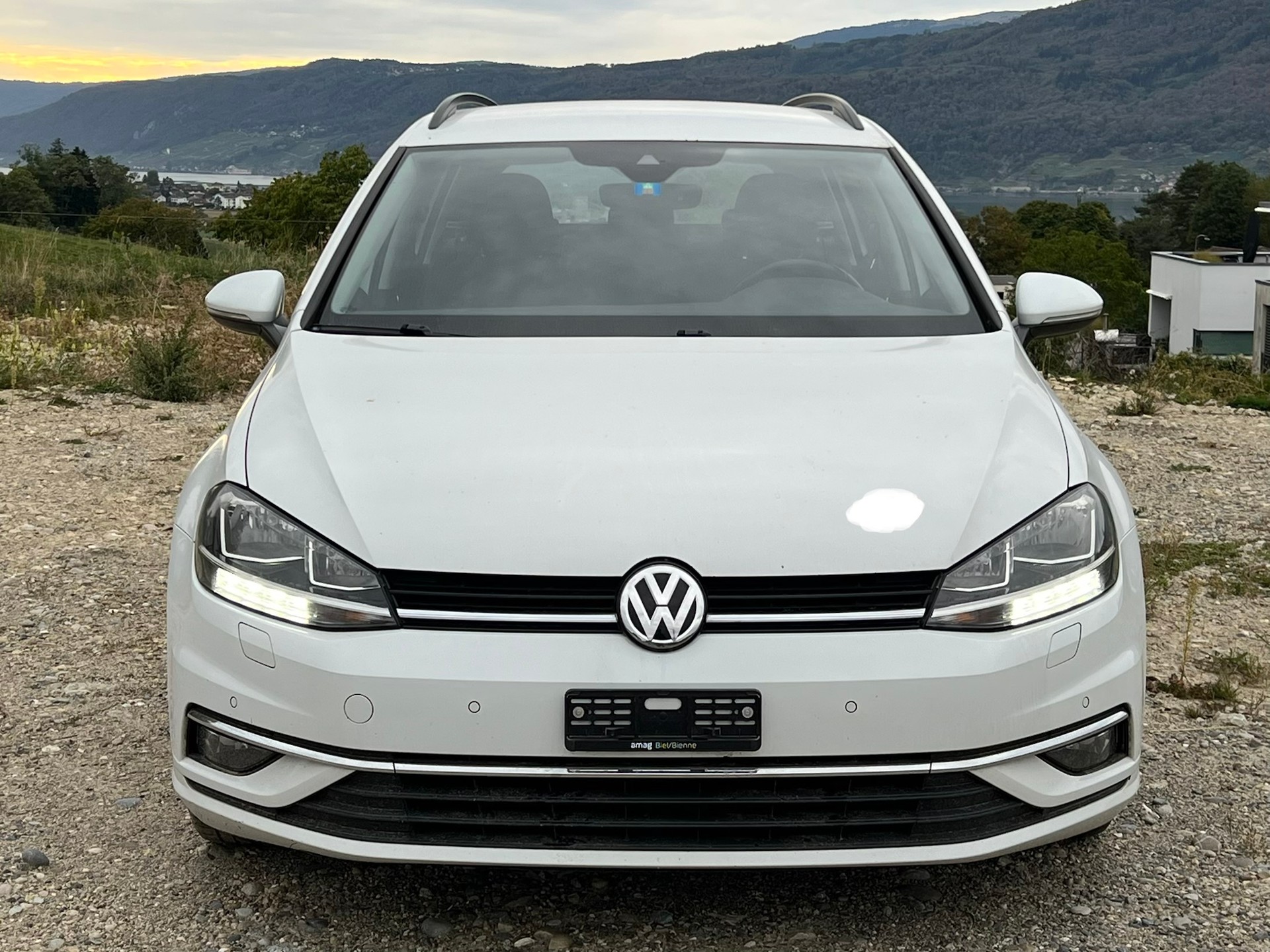 VW Golf Variant 1.6 TDI Comfortline DSG-image-1