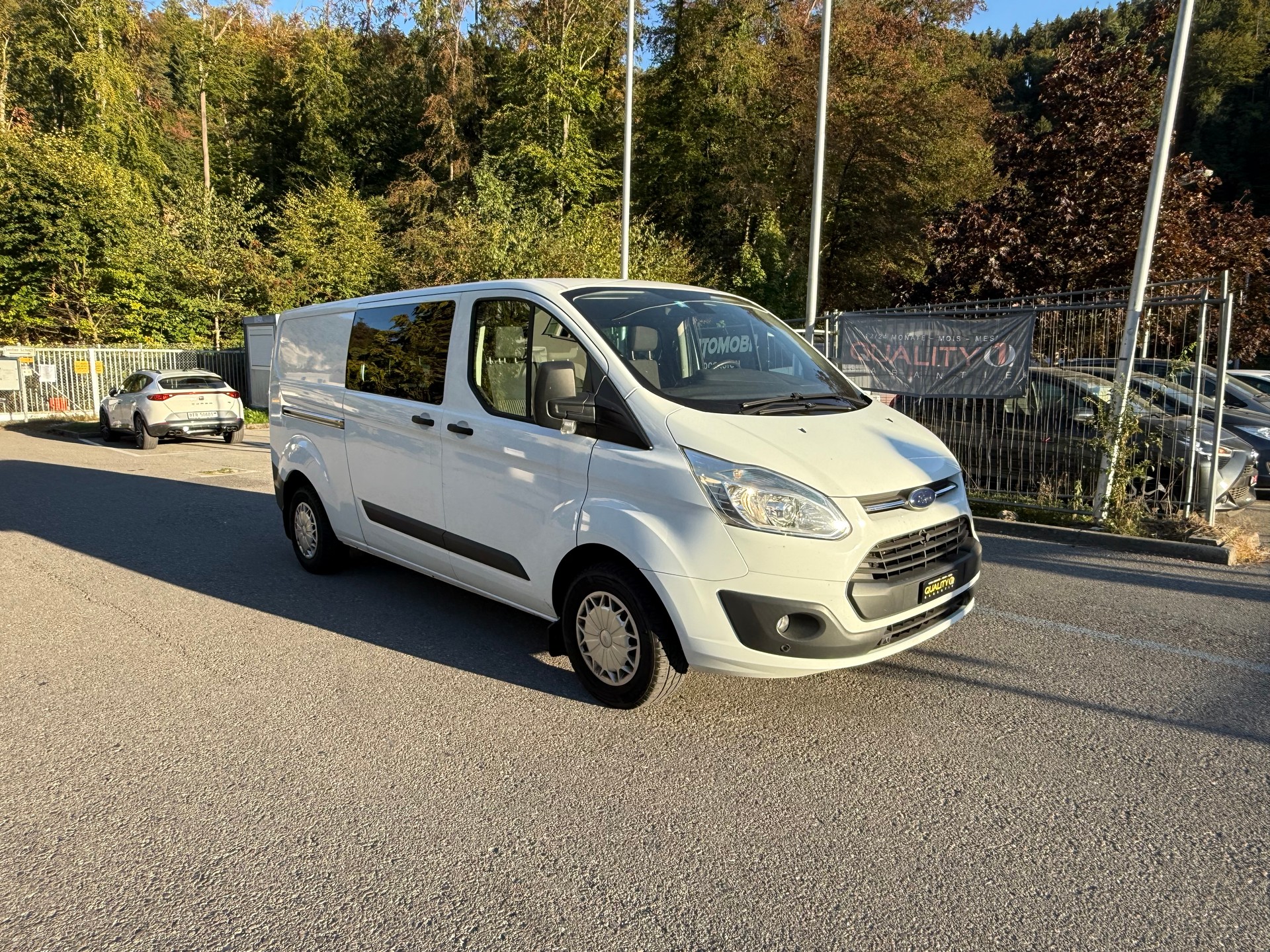 FORD Tourneo Custom 300 L2H1 Trend-image-0