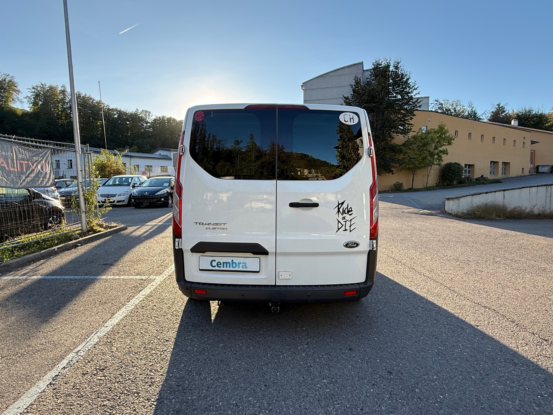 FORD Tourneo Custom 300 L2H1 Trend-image-5