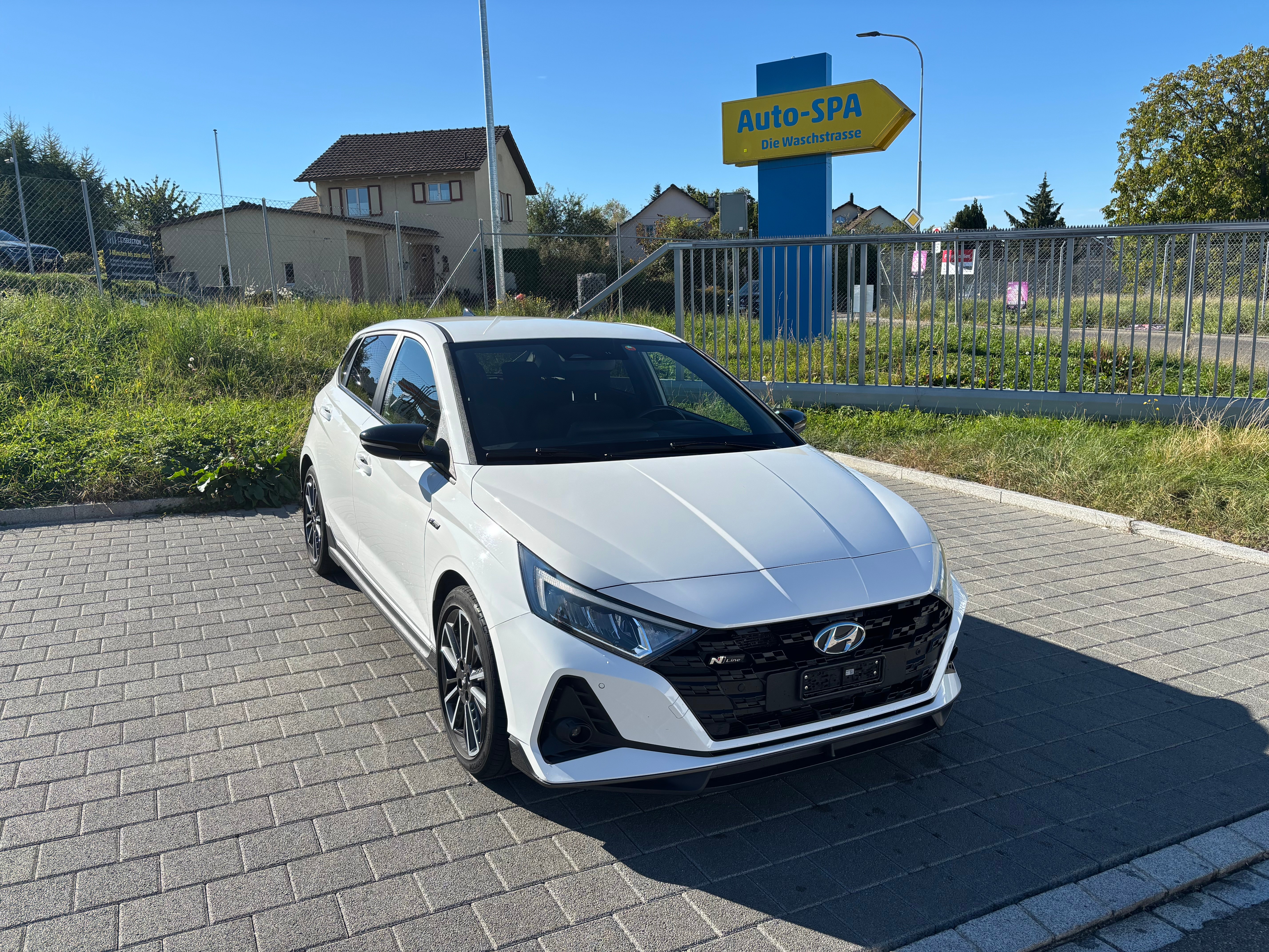 Car photo