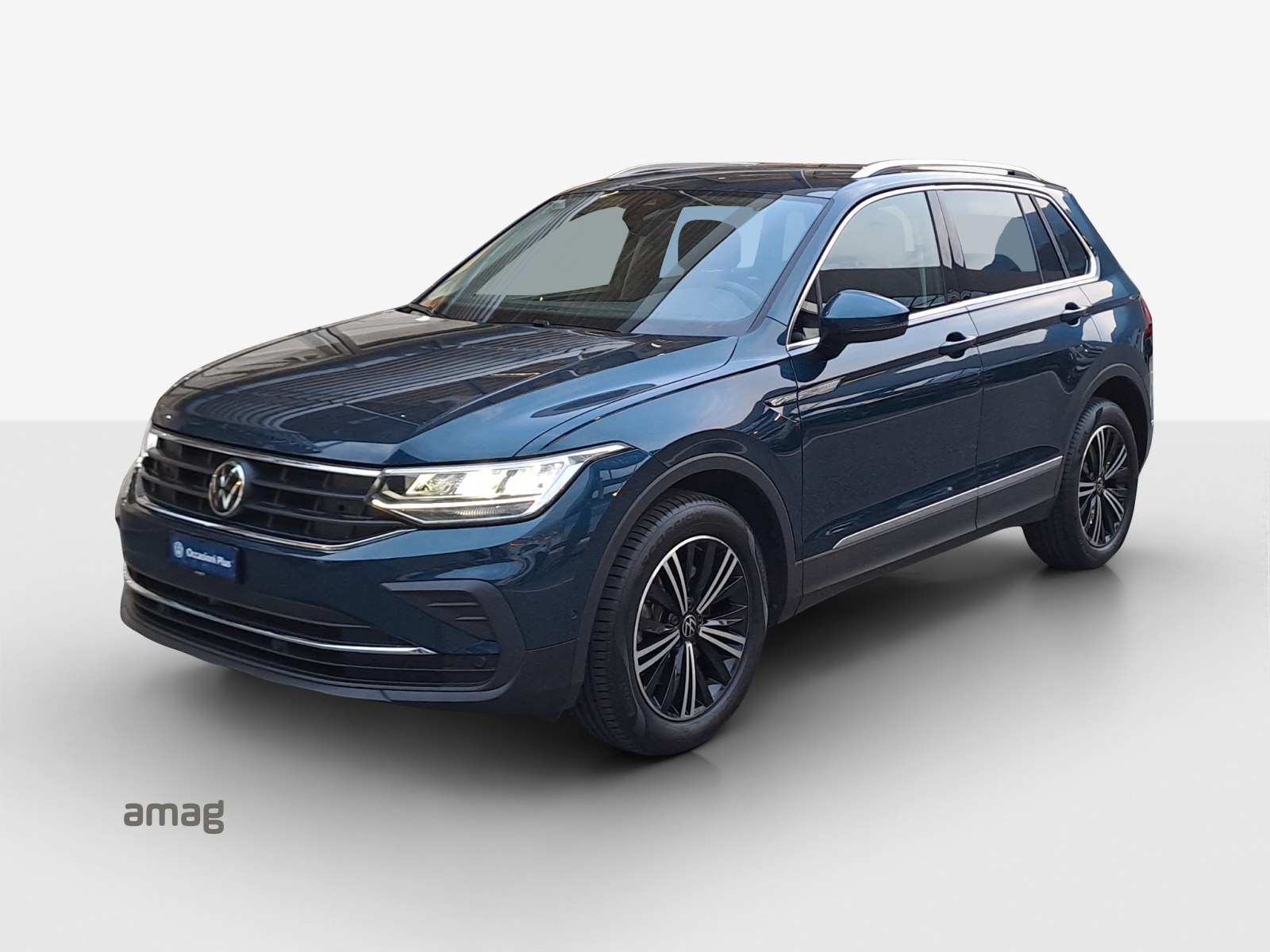 VW Tiguan 2.0TSI Life 4Motion DSG-image-0