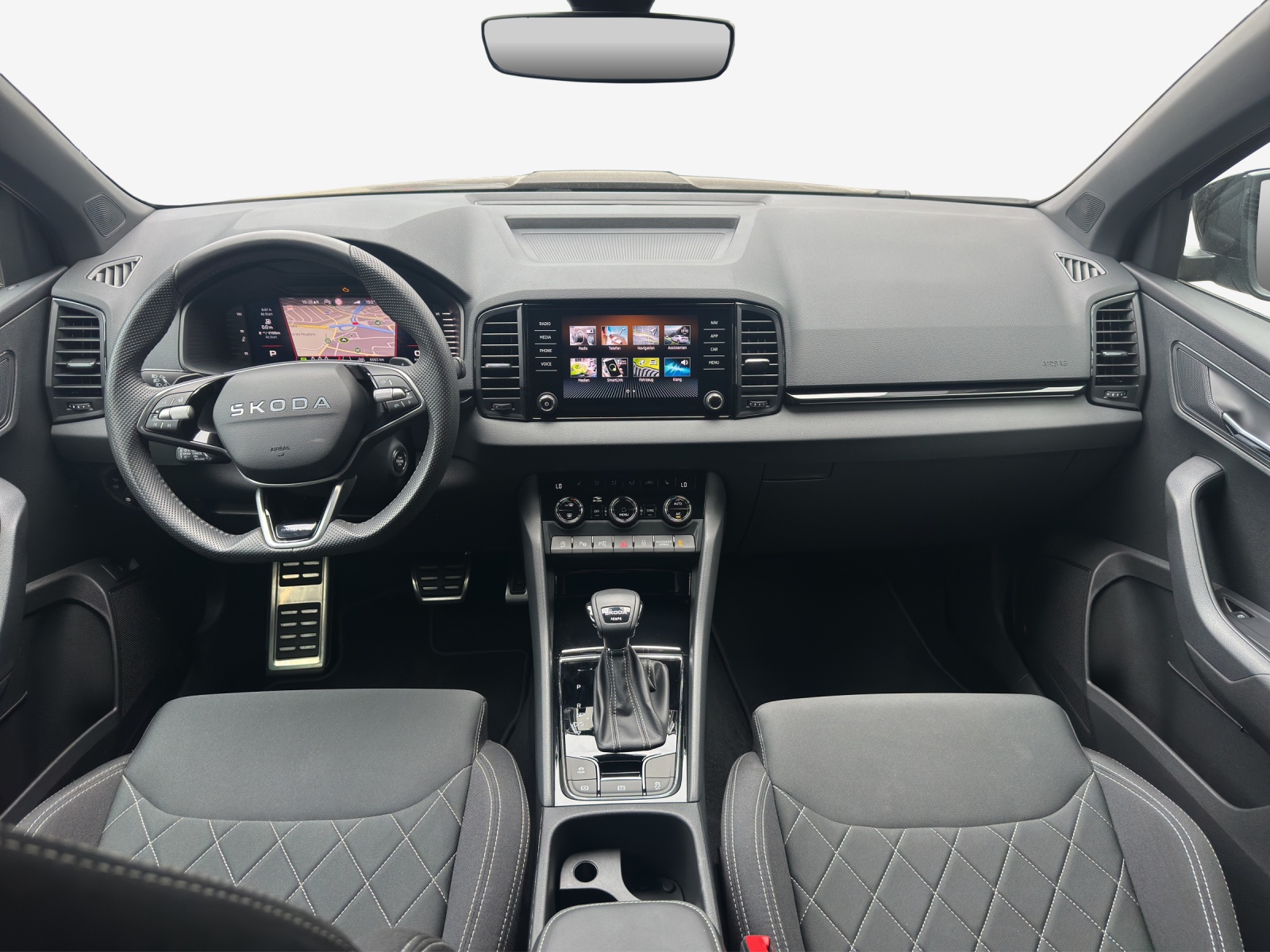 SKODA Karoq 2.0 TSI SportLine 4x4 DSG-image-8