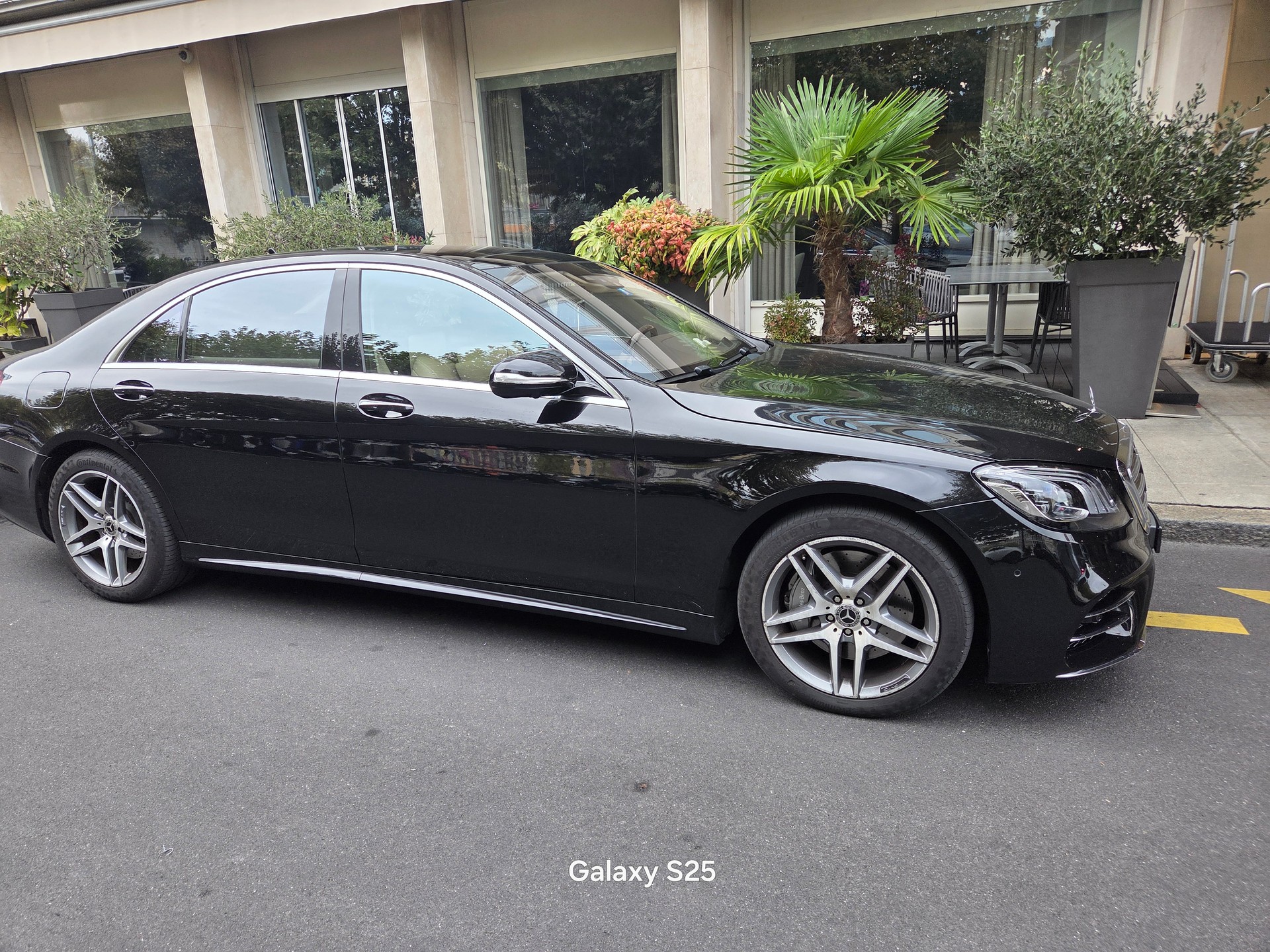 MERCEDES-BENZ S 350 d AMG Line lang-image-3