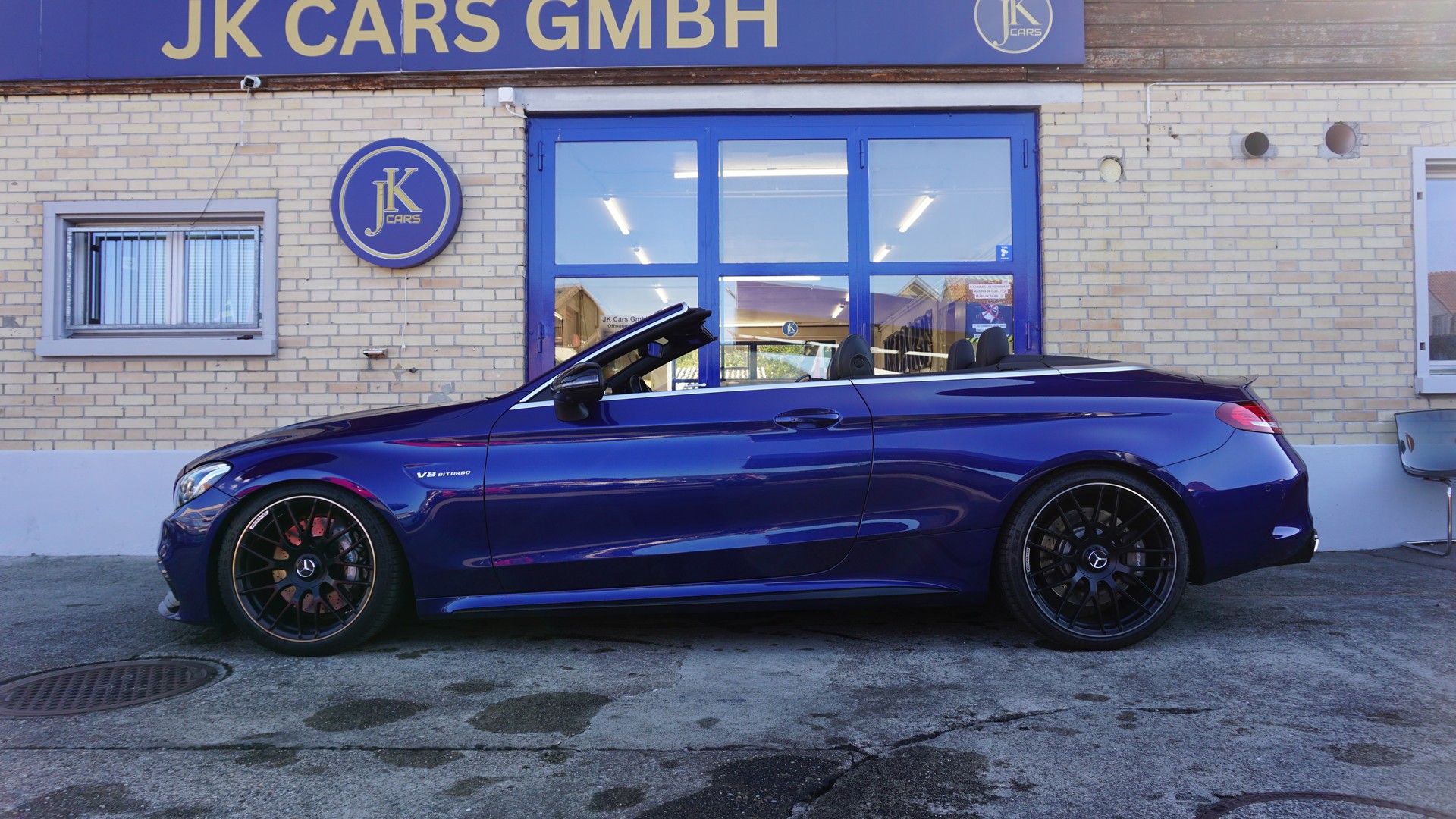 MERCEDES-BENZ C 63 AMG Cabriolet-image-6