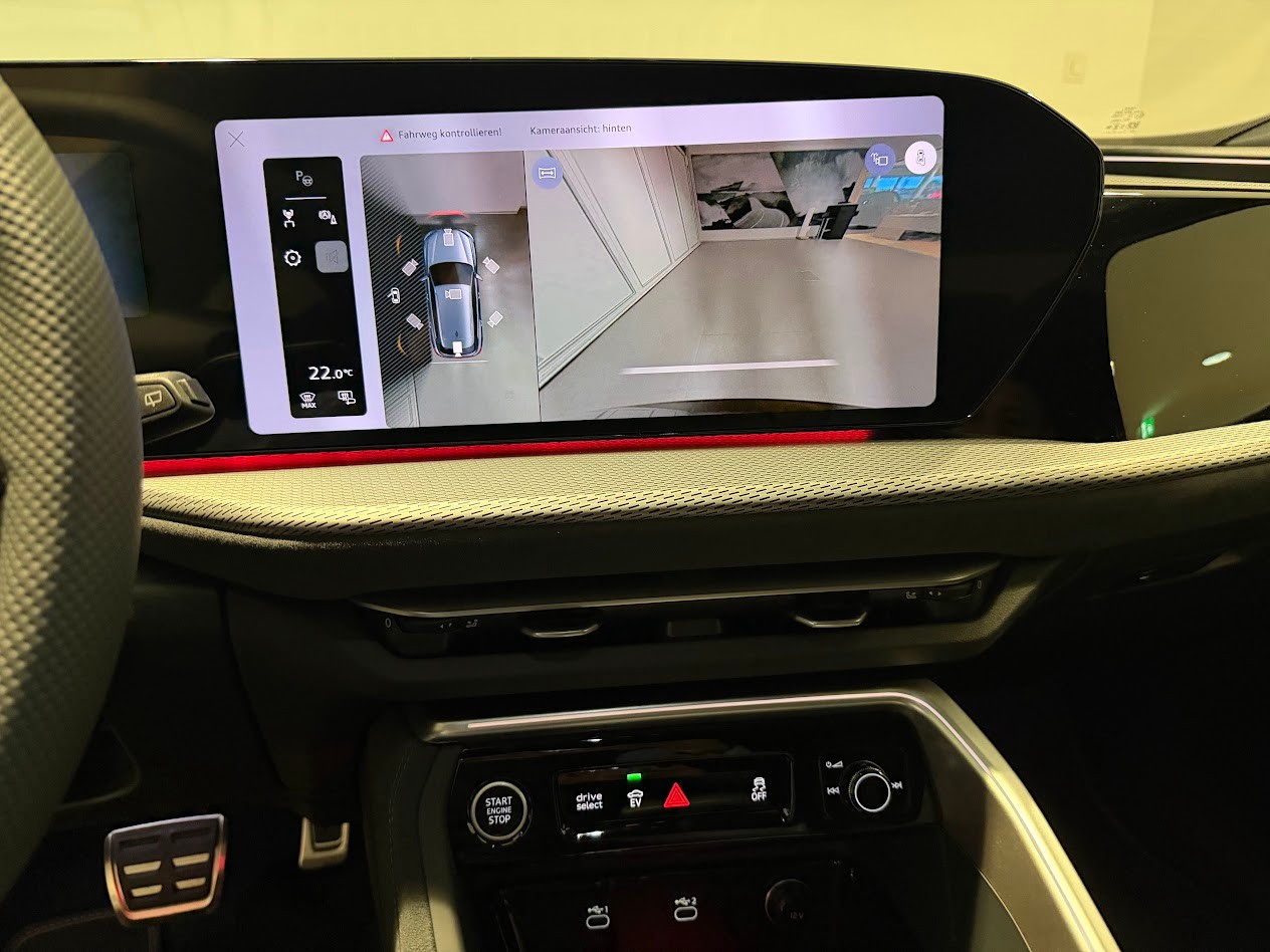 AUDI Q5 Sportback e-hybrid quattro 270 kW S-tronic-image-8