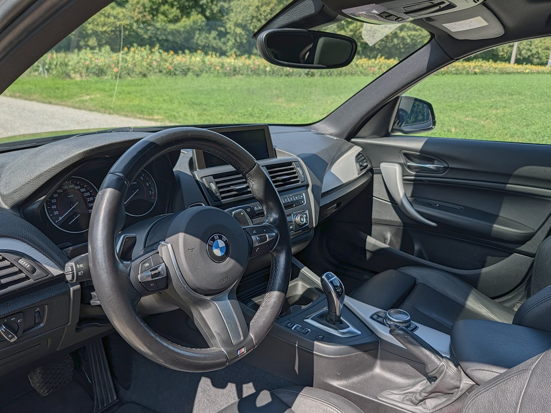 BMW M135i xDrive-image-2