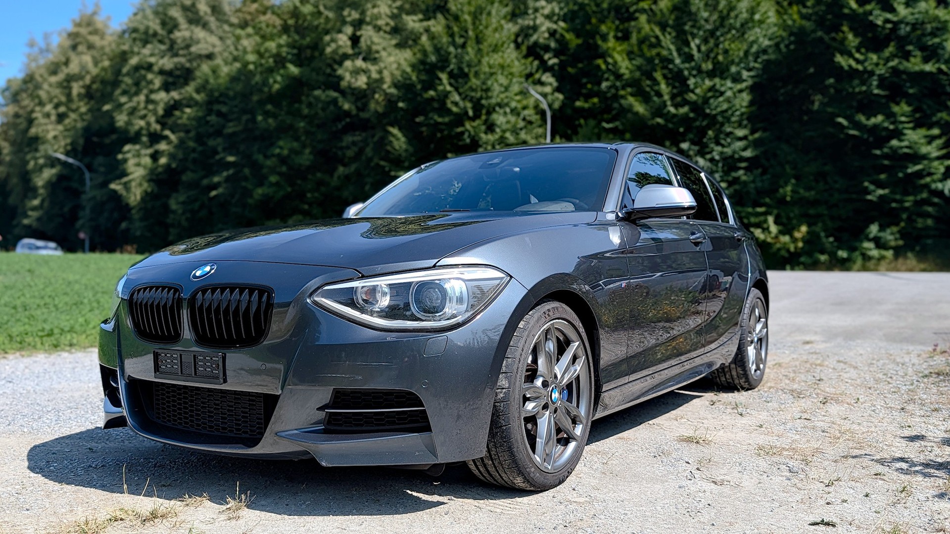 BMW M135i xDrive-image-0