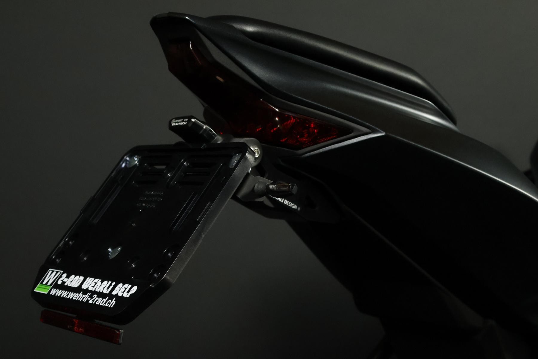 KAWASAKI Ninja ZX-4RR (57/35 KW) *Black Edition* Level 3-image-10
