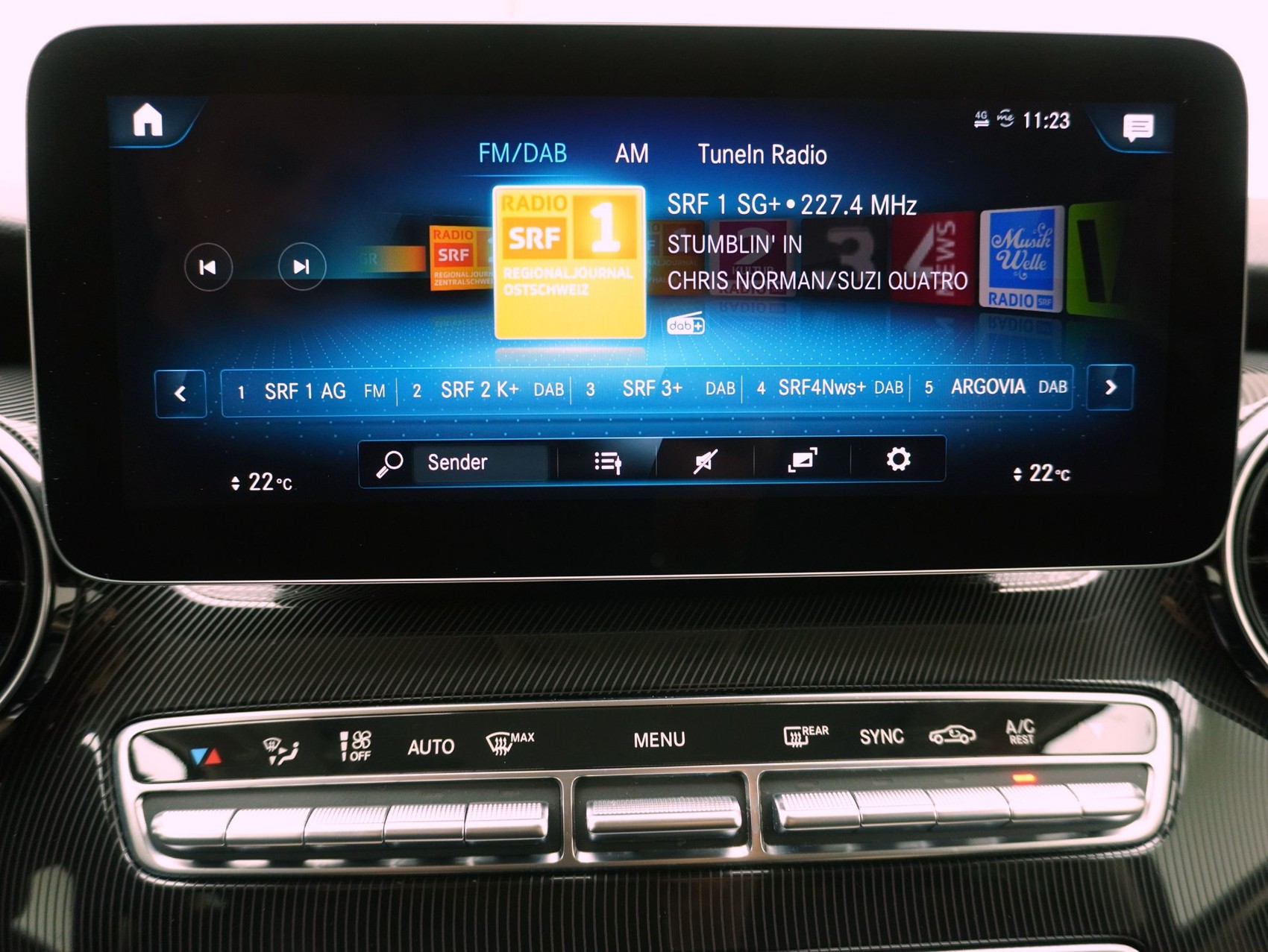 MERCEDES-BENZ Marco Polo 300 d-image-32