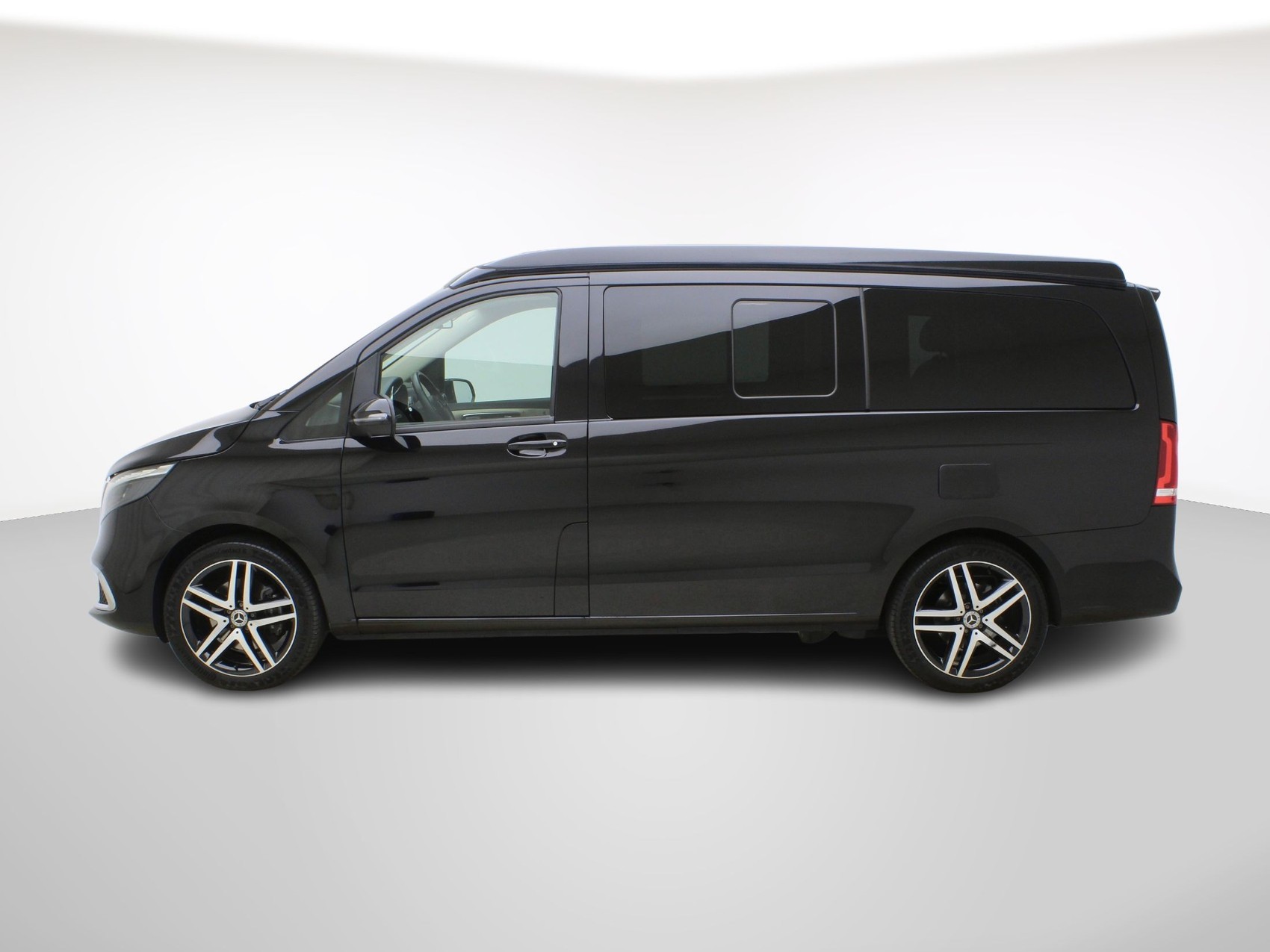 MERCEDES-BENZ Marco Polo 300 d-image-2