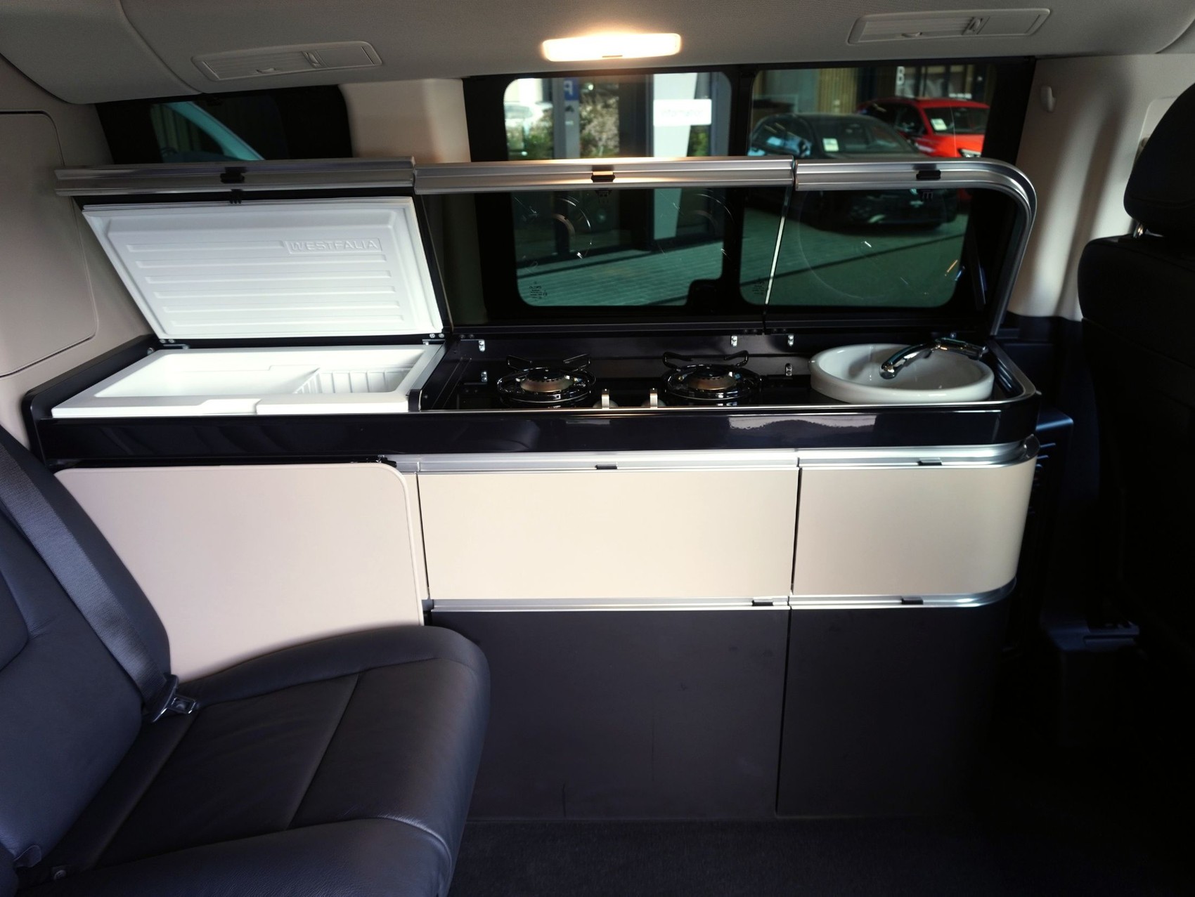 MERCEDES-BENZ Marco Polo 300 d-image-22