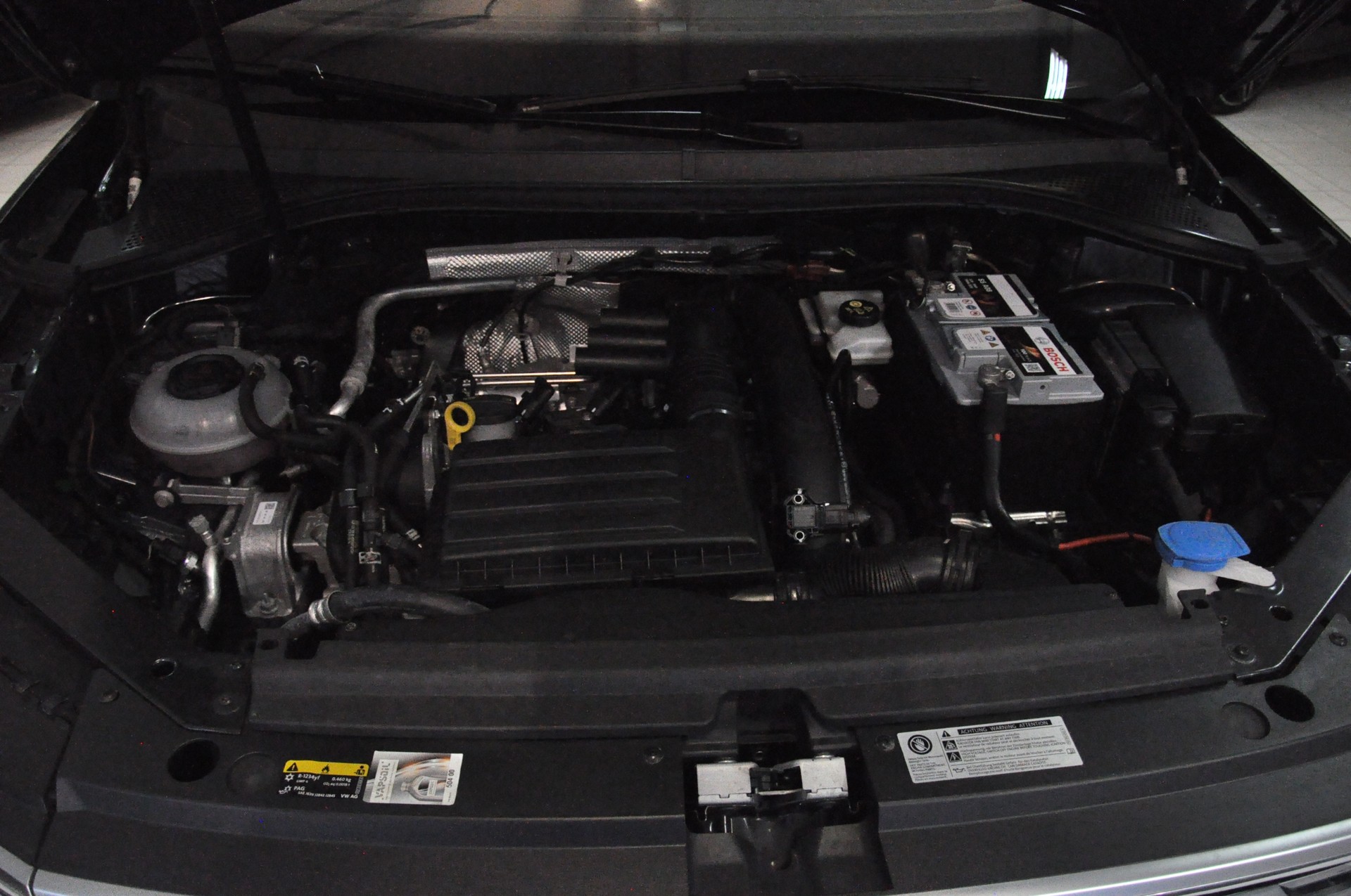 VW Tiguan 1.4TSI ACT Trendline 4Motion DSG-image-9