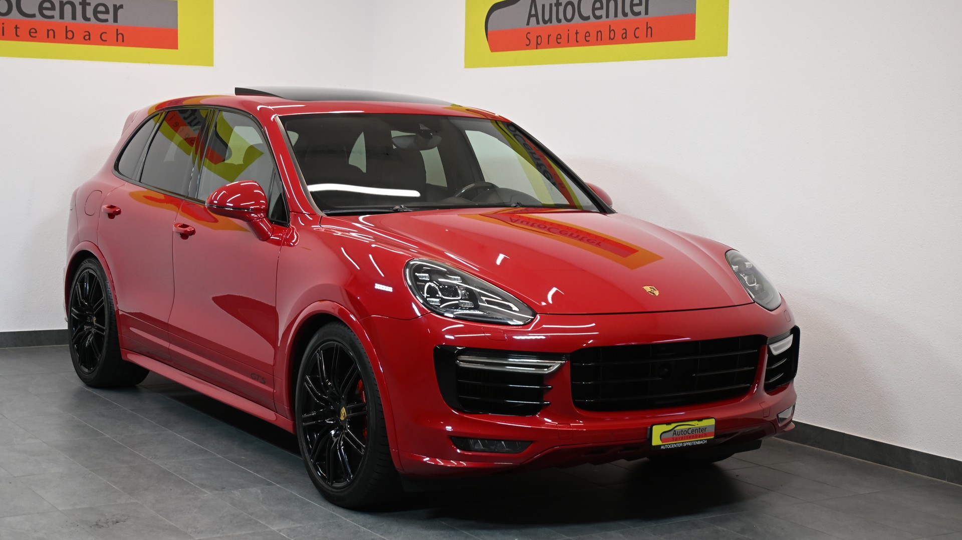 PORSCHE Cayenne GTS-image-0