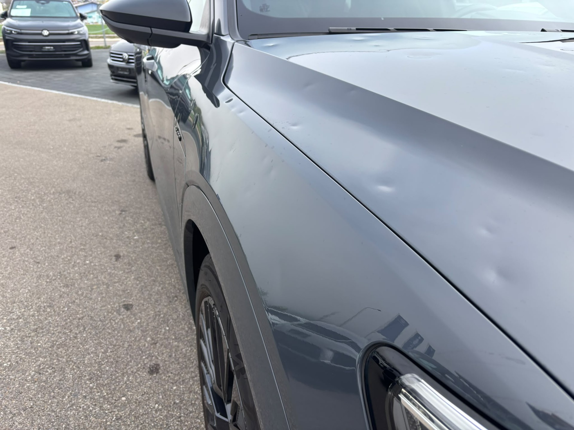 AUDI Q8 55 e-tron Black Edition quattro-image-8