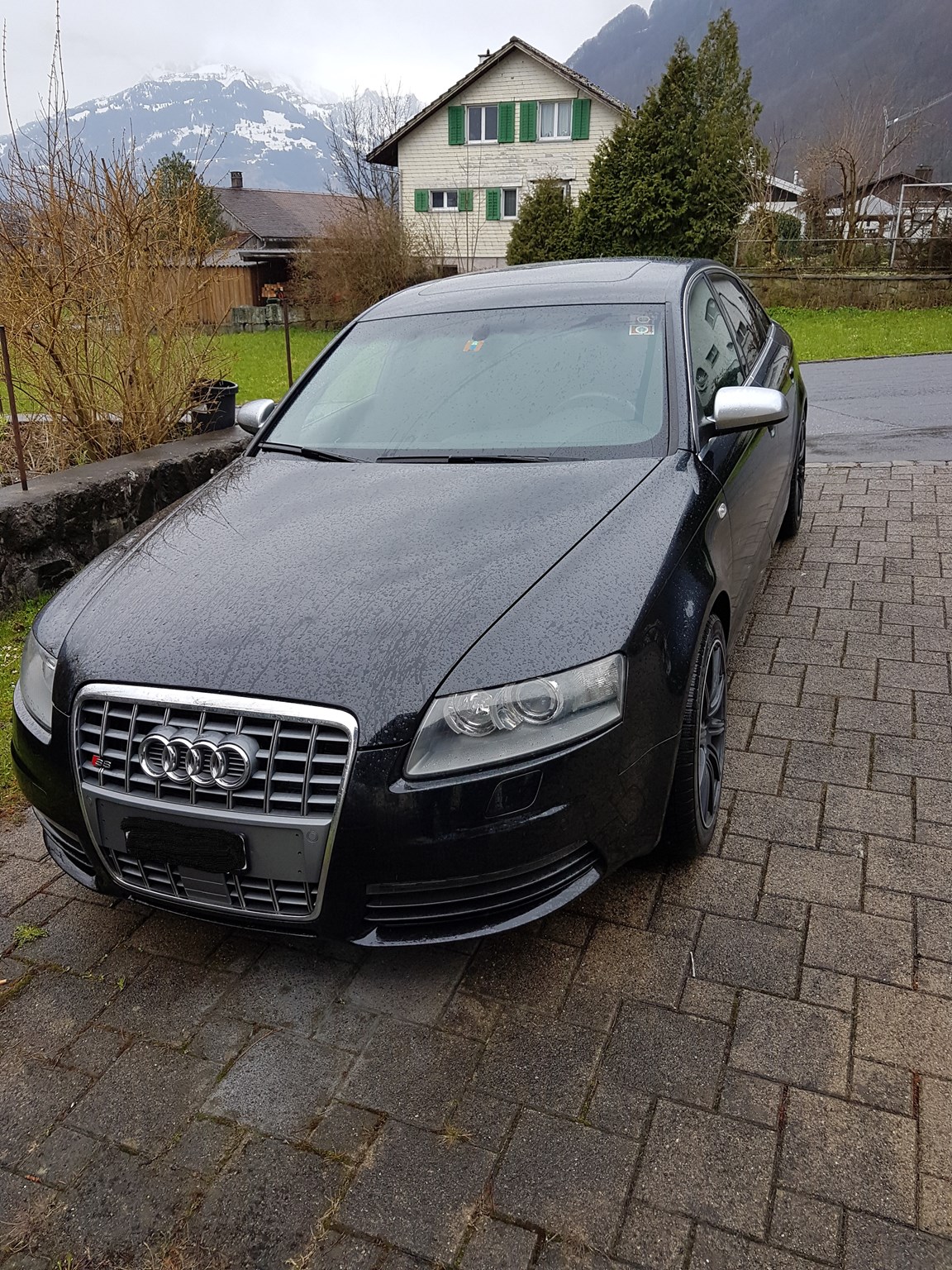 AUDI S6 5.2 V10 quattro tiptronic-image-2