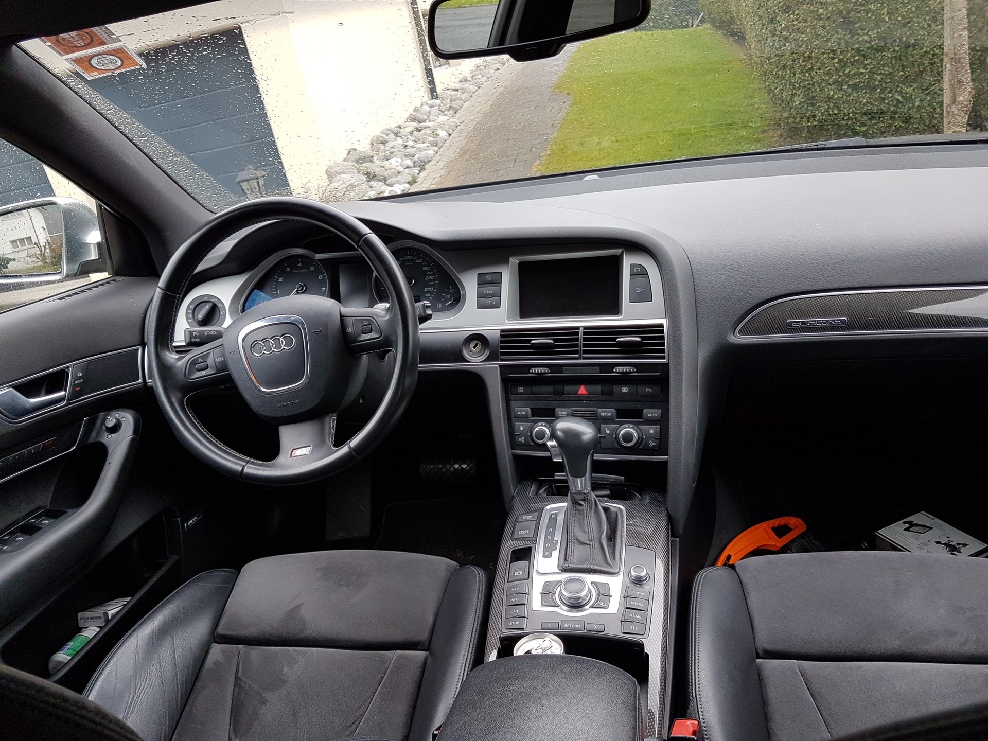 AUDI S6 5.2 V10 quattro tiptronic-image-5
