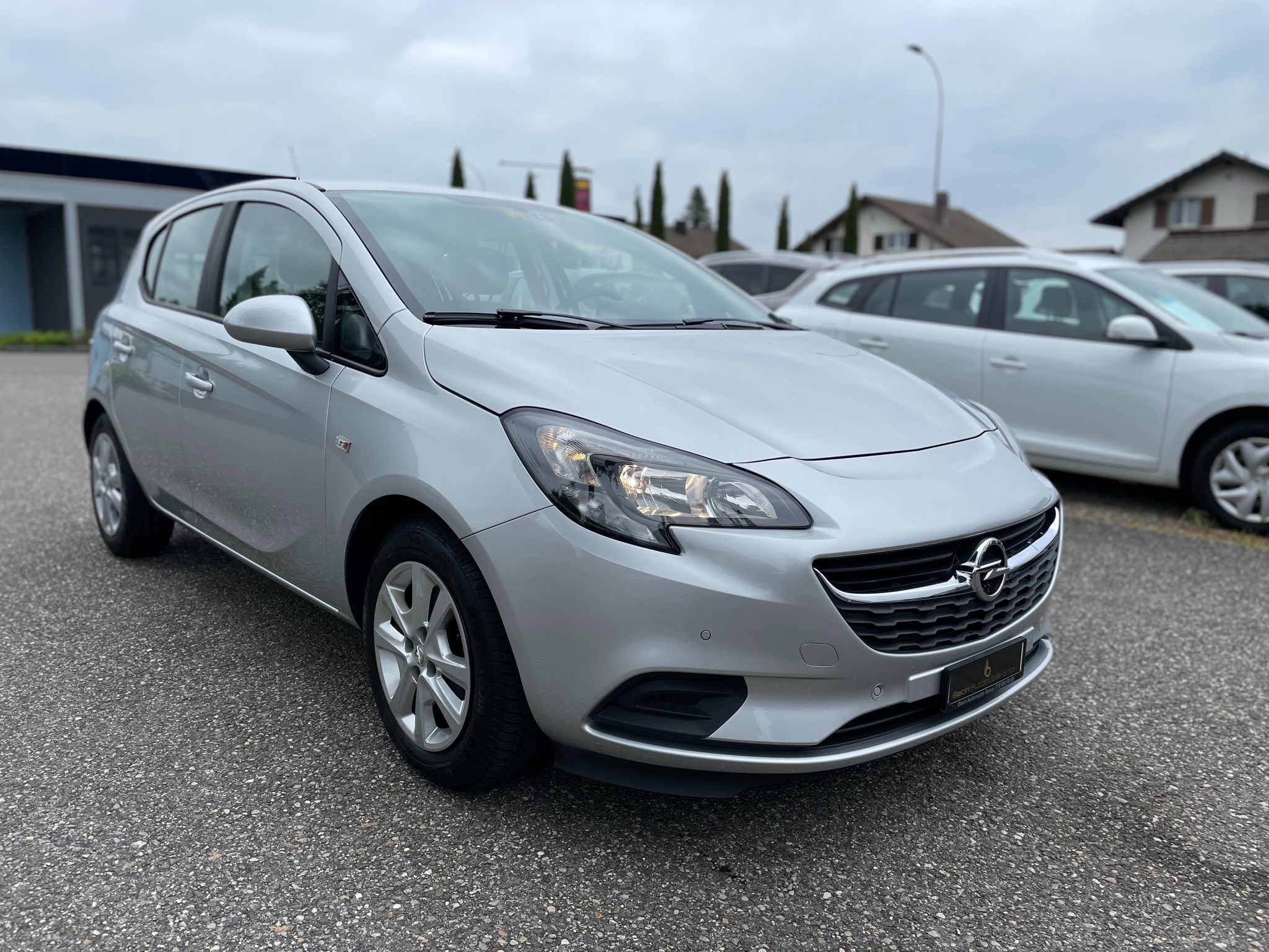 Car photo