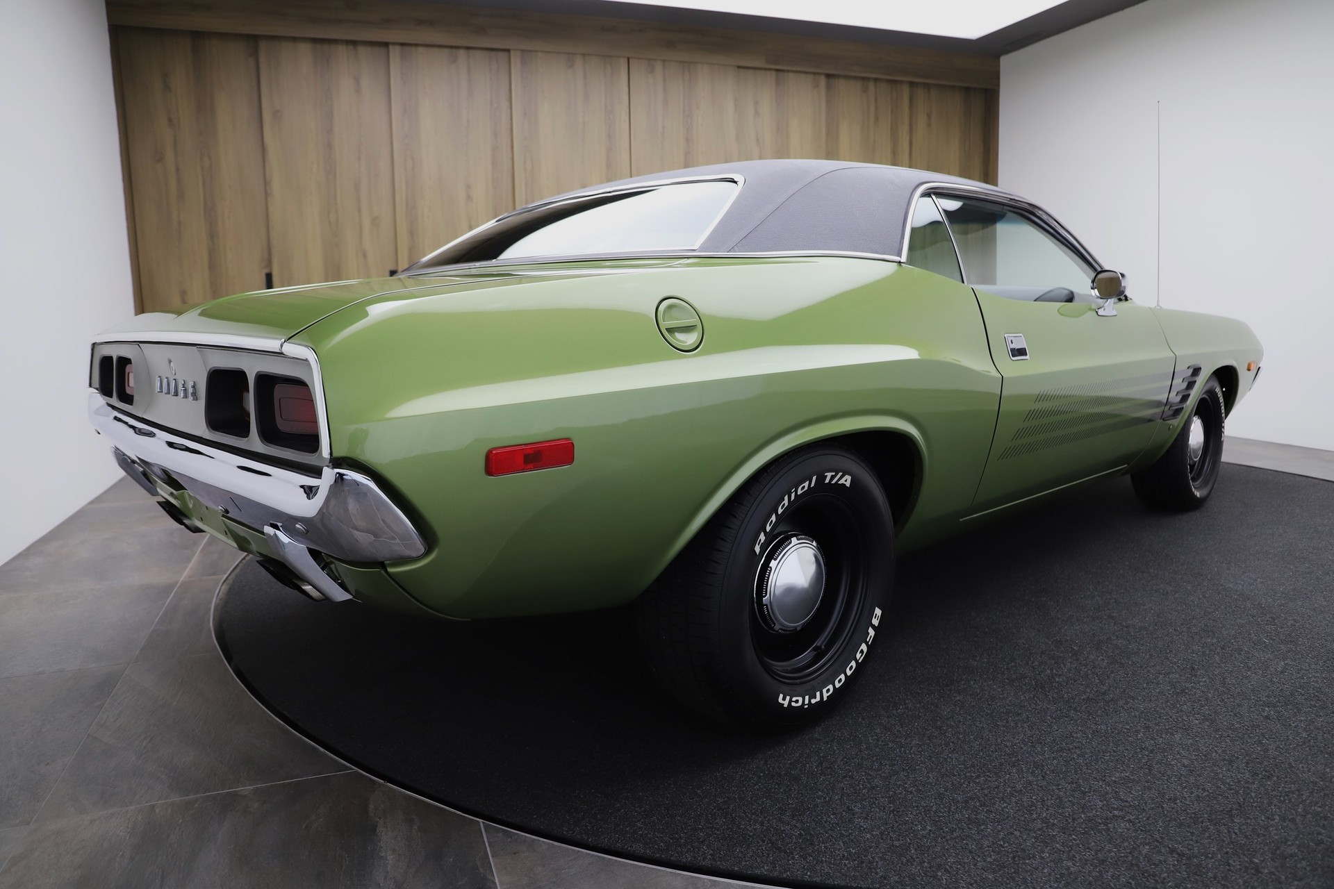 DODGE Challenger Ralley-image-4