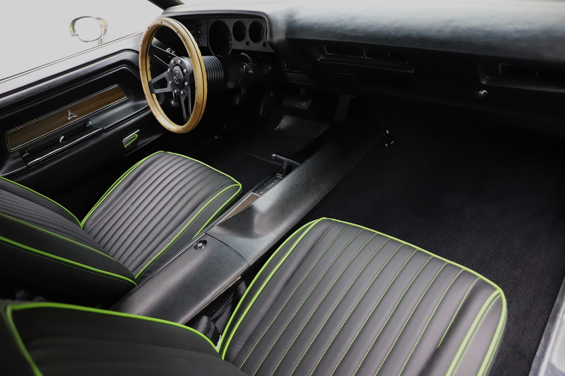 DODGE Challenger Ralley-image-7