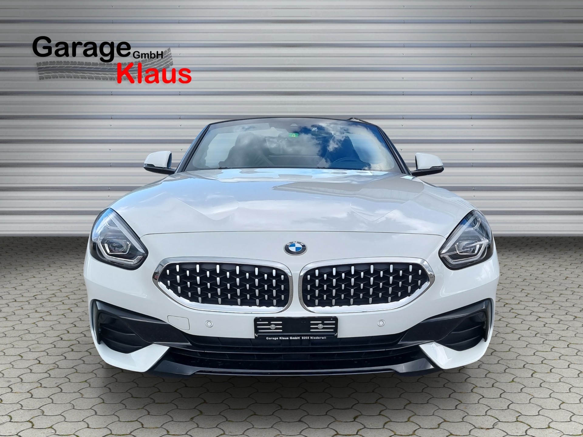 BMW Z4 sDrive 20i Sport Line-image-1